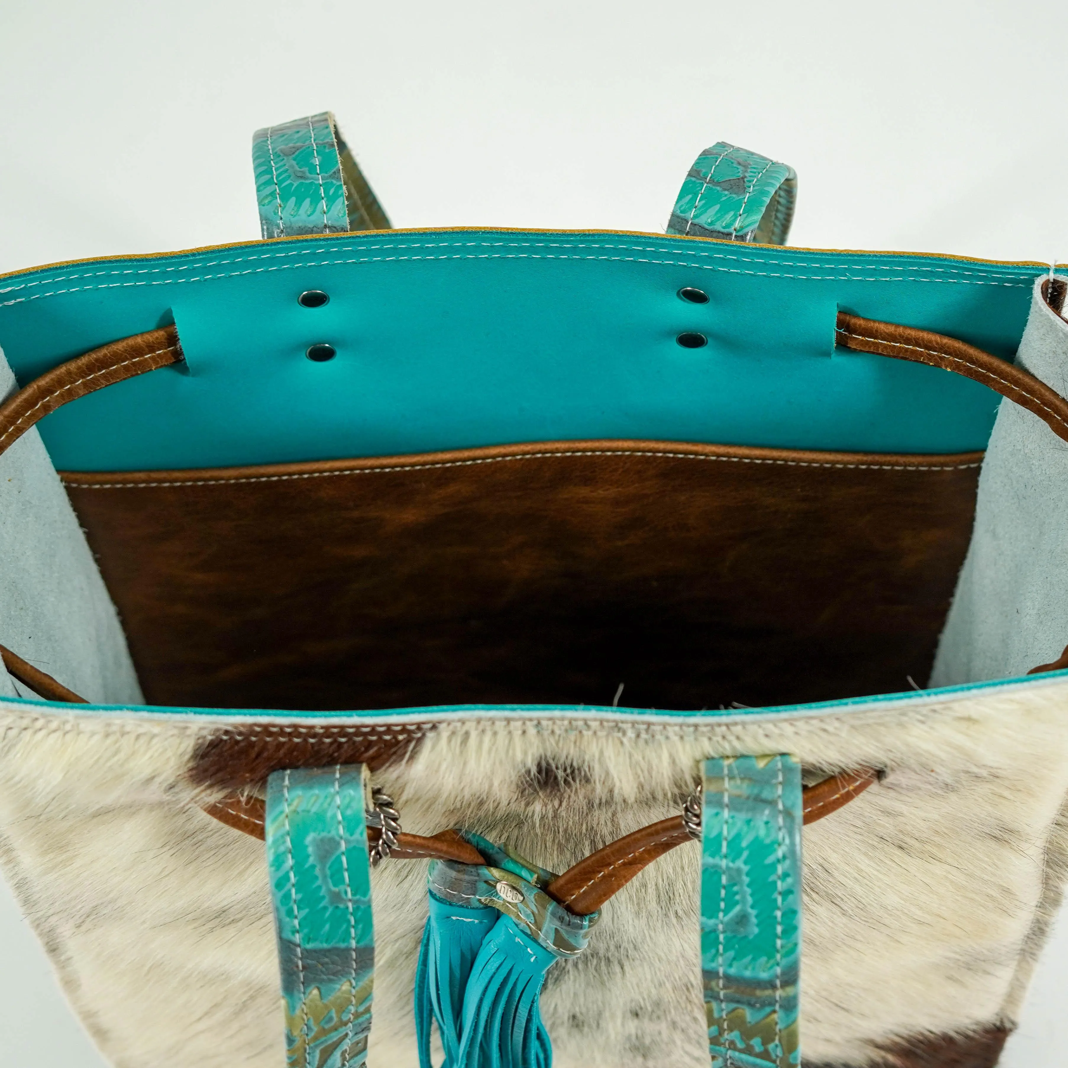 028 Mini Lainey - Tricolor w/ Canyon Aztec