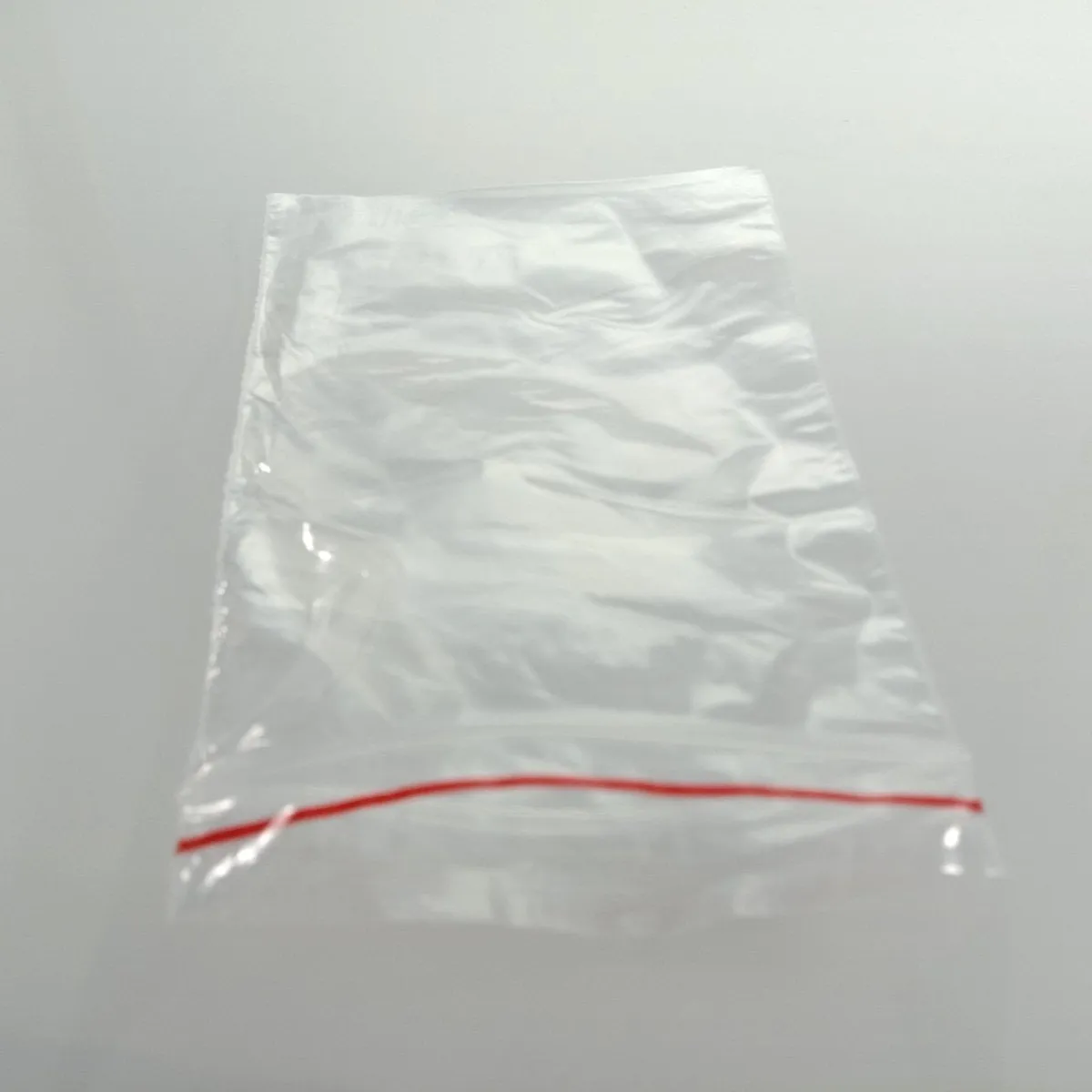100pcs Clipseal Bags 7x10cm Satchels Small Plastic Zip Bags Sealer Thin