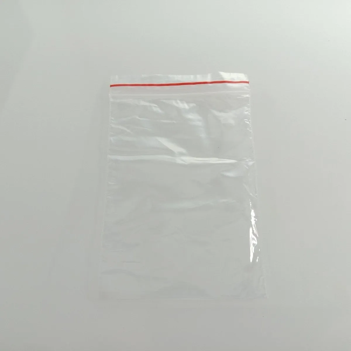 100pcs Clipseal Bags 7x10cm Satchels Small Plastic Zip Bags Sealer Thin
