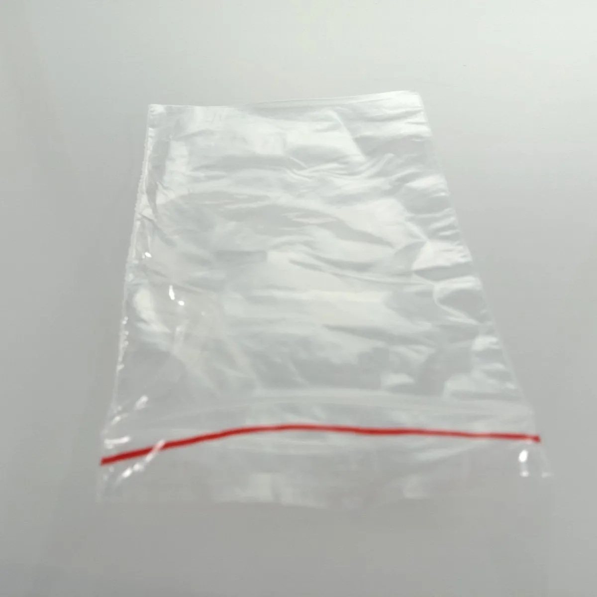 100pcs Clipseal Bags 7x10cm Satchels Small Plastic Zip Bags Sealer Thin