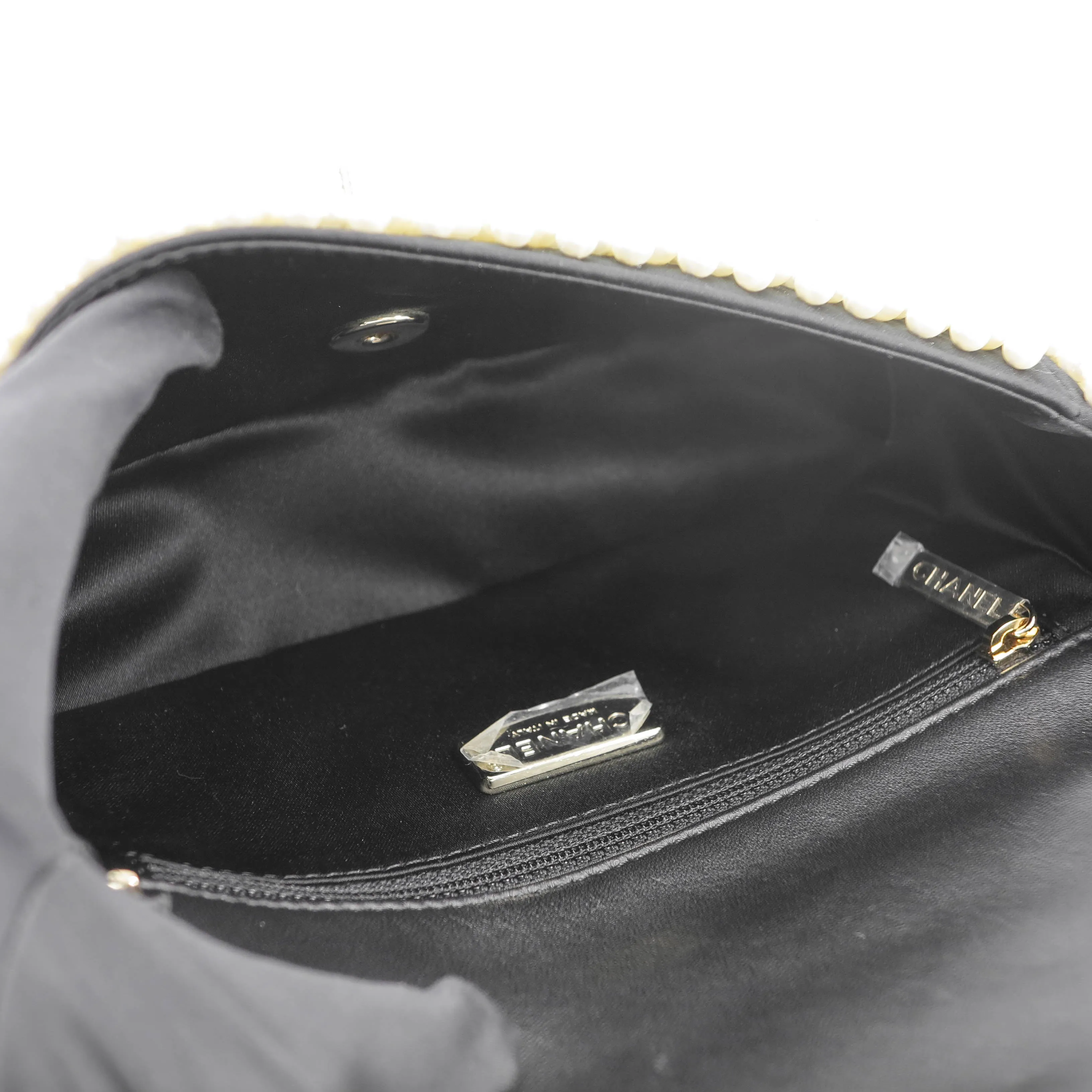 19S Mini Pearl Flap Bag