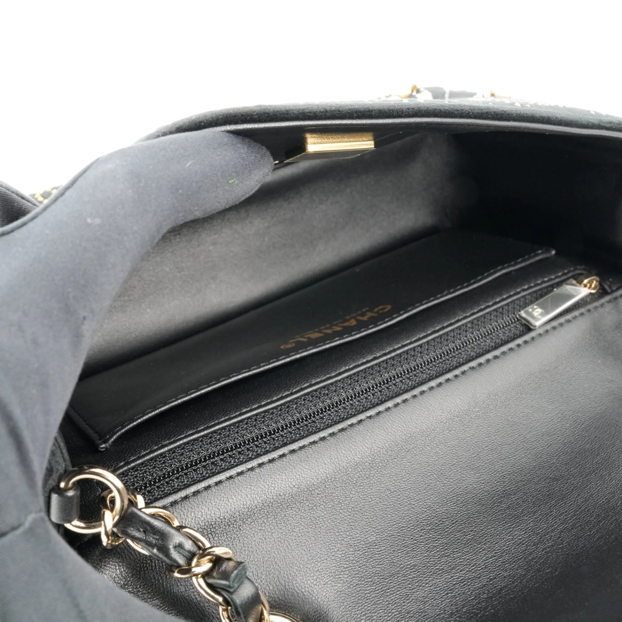 21A Pearl Strass CC Velvet Mini Flap Bag