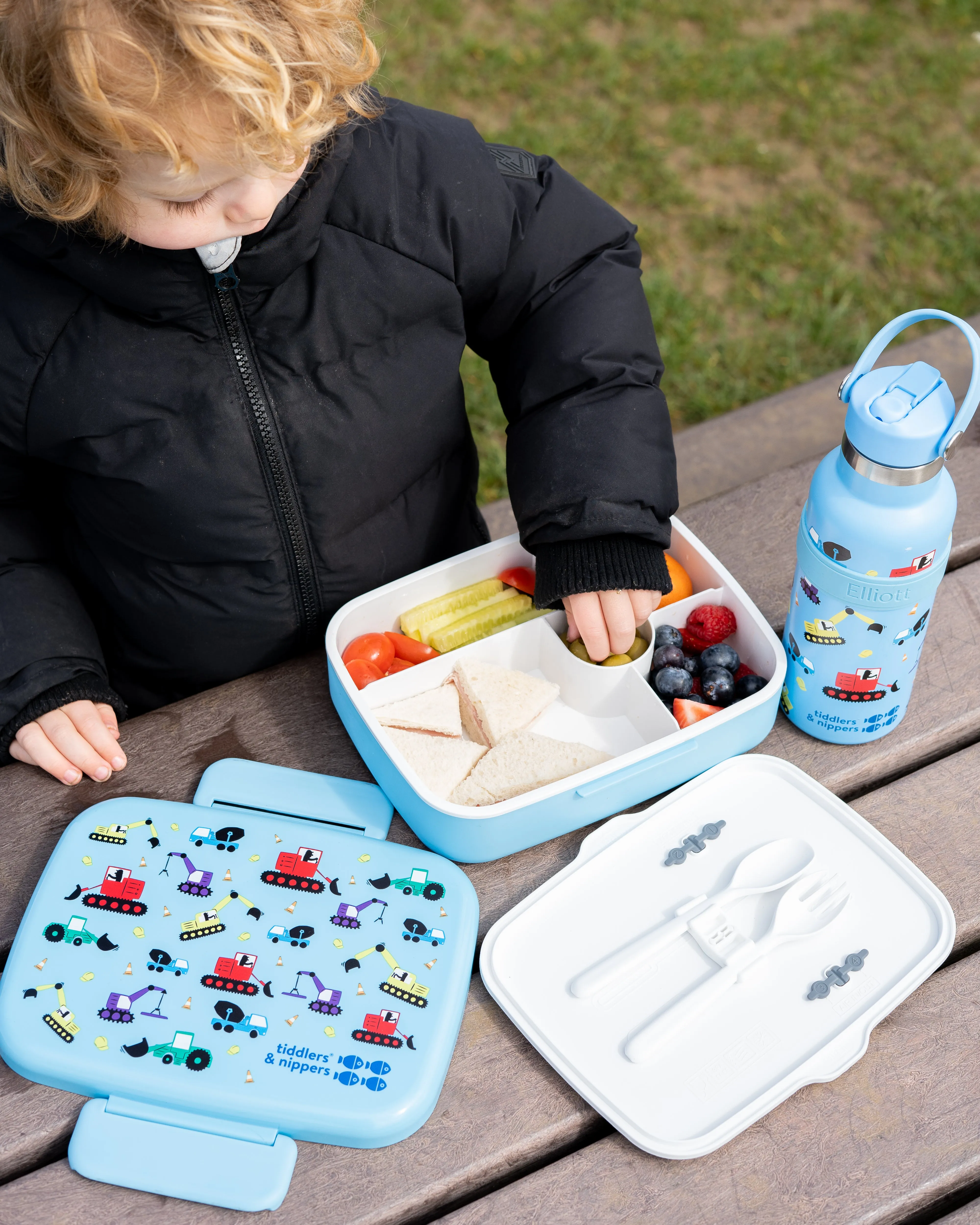 5 Compartment Lunch / Bento Box for Kids & Adults! | Includes Cutlery - Fork & Spoon | Leak-Proof & BPA-Free | Microwave, Freezer & Dishwasher Safe