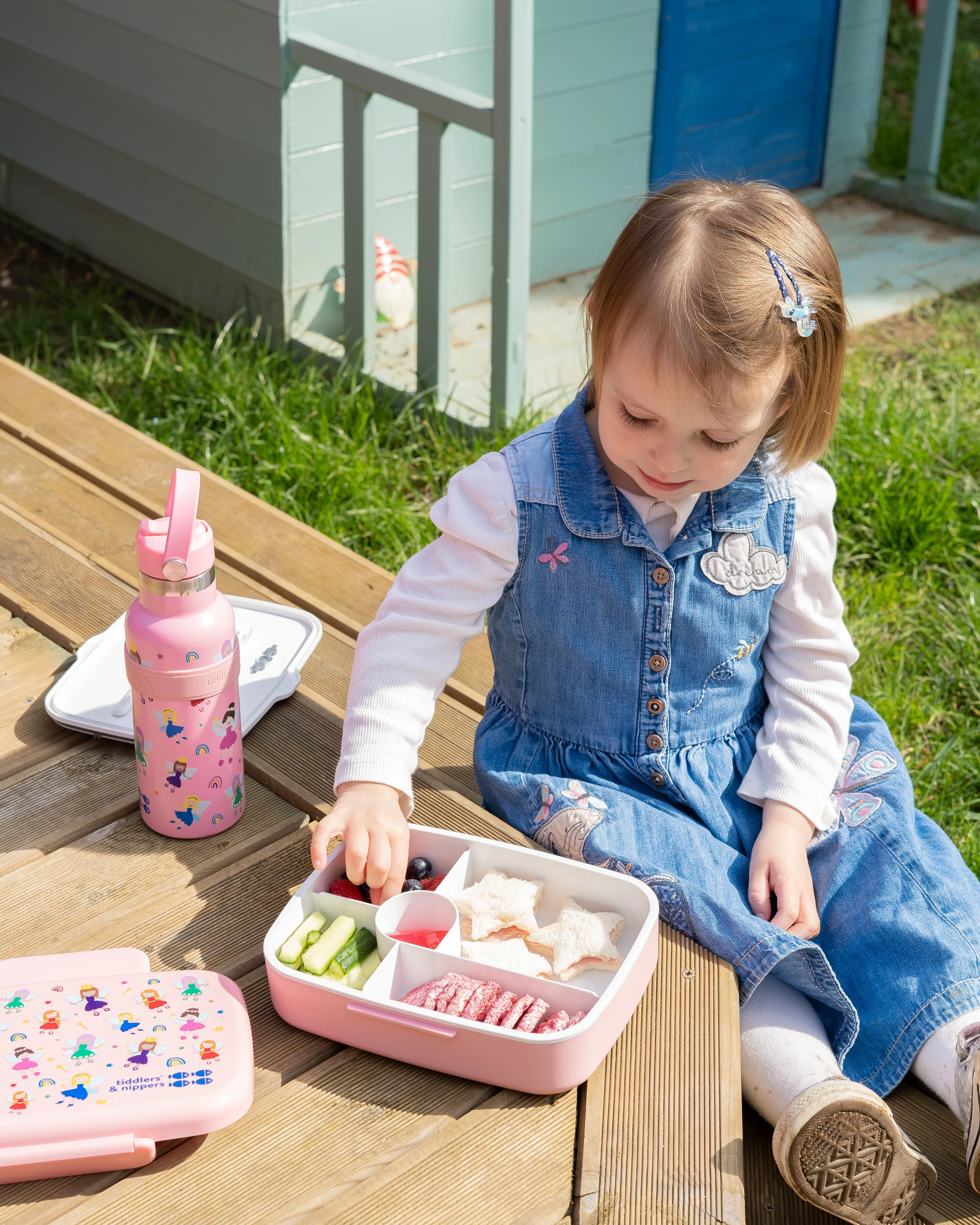 5 Compartment Lunch / Bento Box for Kids & Adults! | Includes Cutlery - Fork & Spoon | Leak-Proof & BPA-Free | Microwave, Freezer & Dishwasher Safe