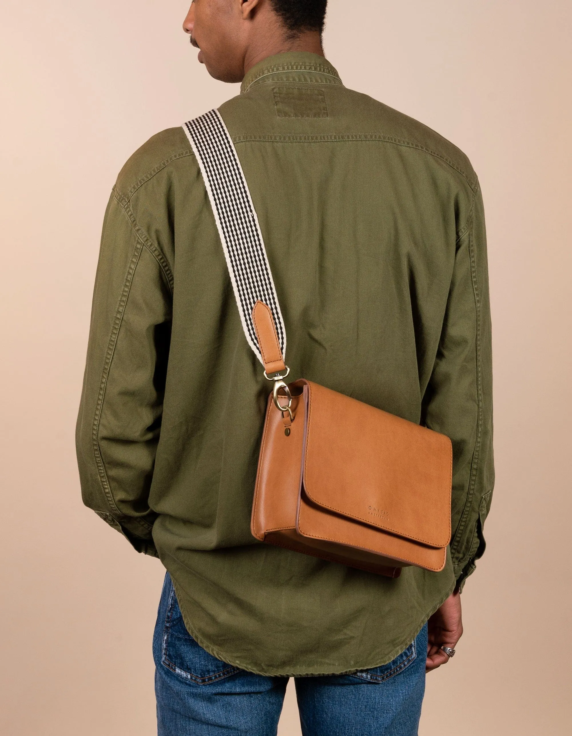 Audrey Apple Leather Vegan Crossbody | Brown