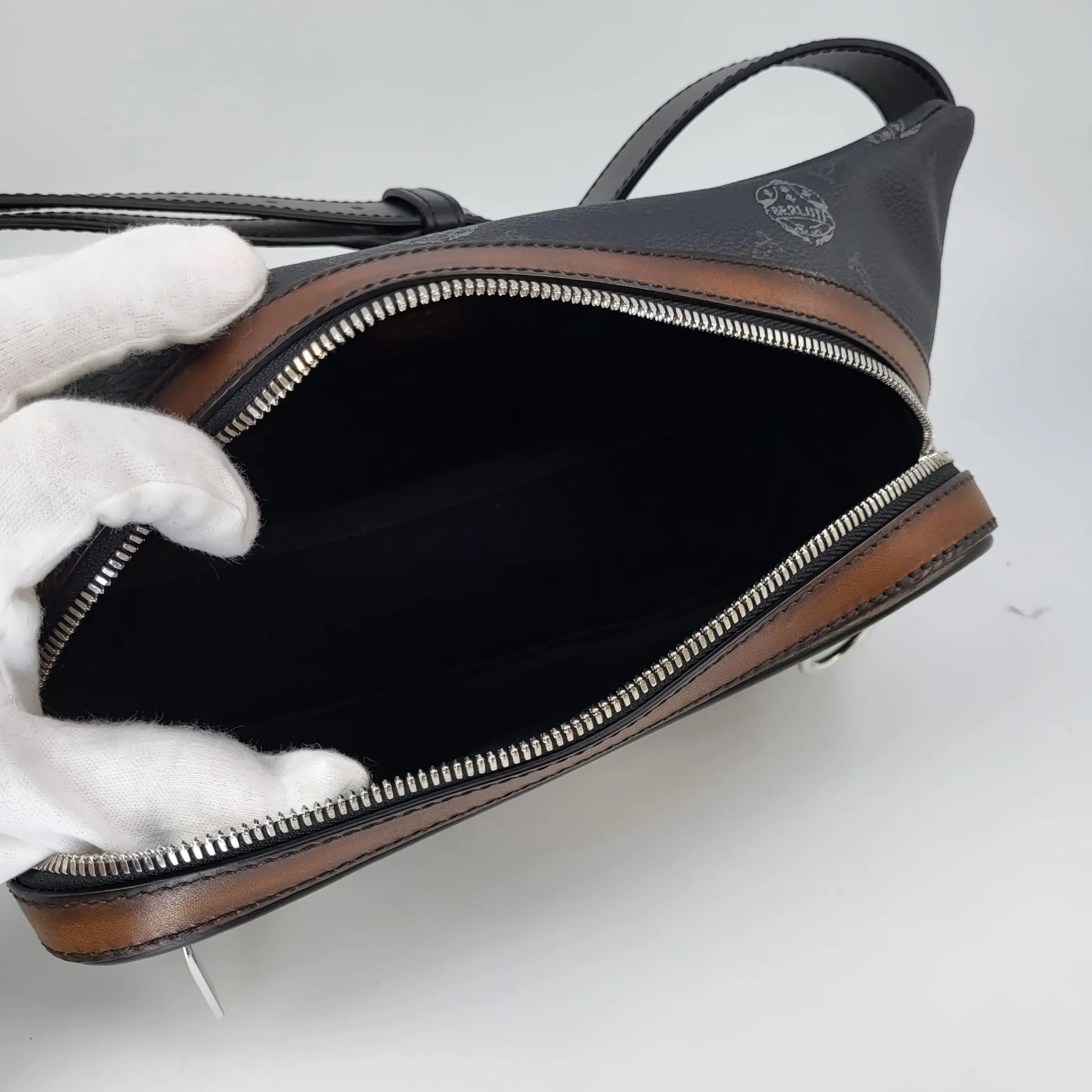 Balade Leather Messenger Bum Bag