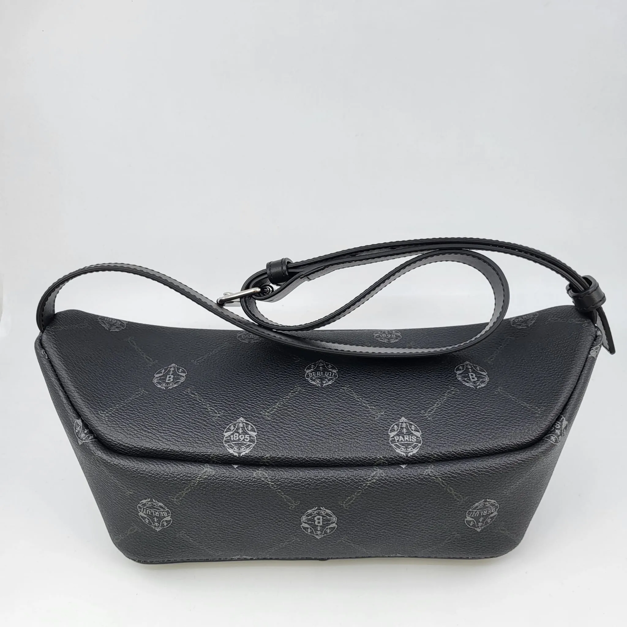 Balade Leather Messenger Bum Bag