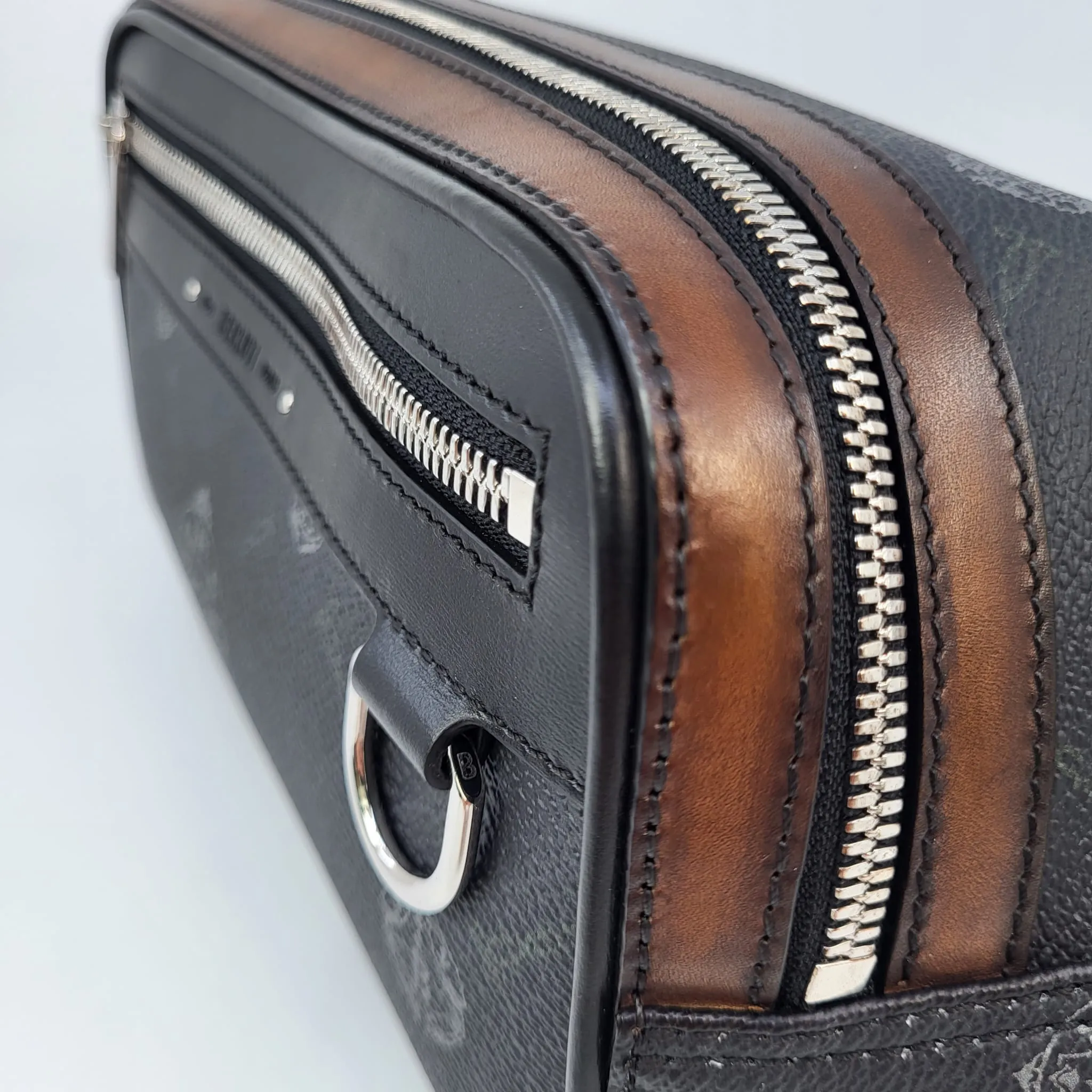 Balade Leather Messenger Bum Bag