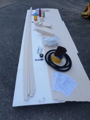 Balsa surfboard shaping set or kit