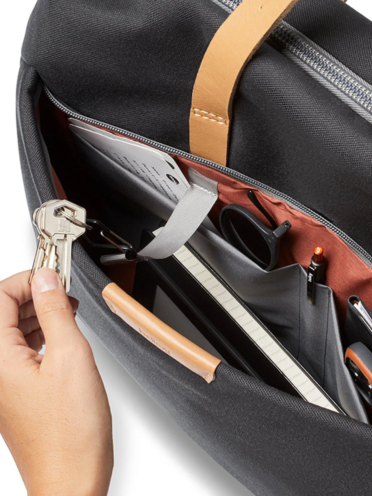 Bellroy Flight Bag Charcoal