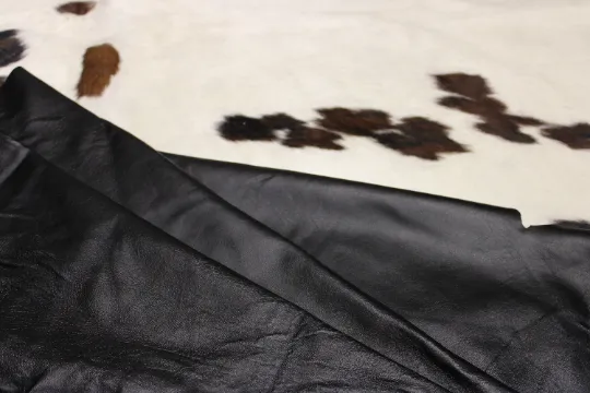 Black Lambskin Leather - Garment Leather Thickness: 0.8 -1.0 mm/ 2 - 2.5oz / Size 7 SqFt