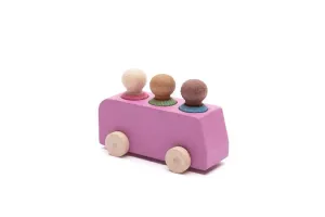 Bus Pink with 3 Figures