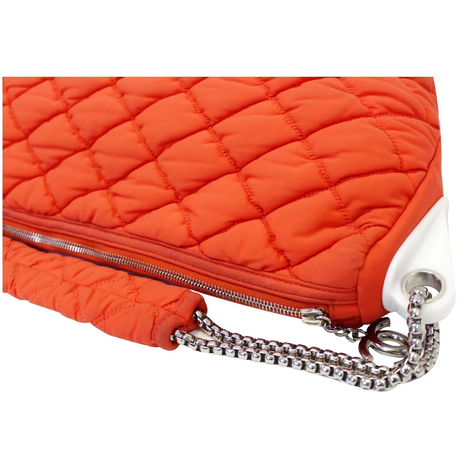CHANEL Sac Divers Soft Shoulder Bag Red - Last Call
