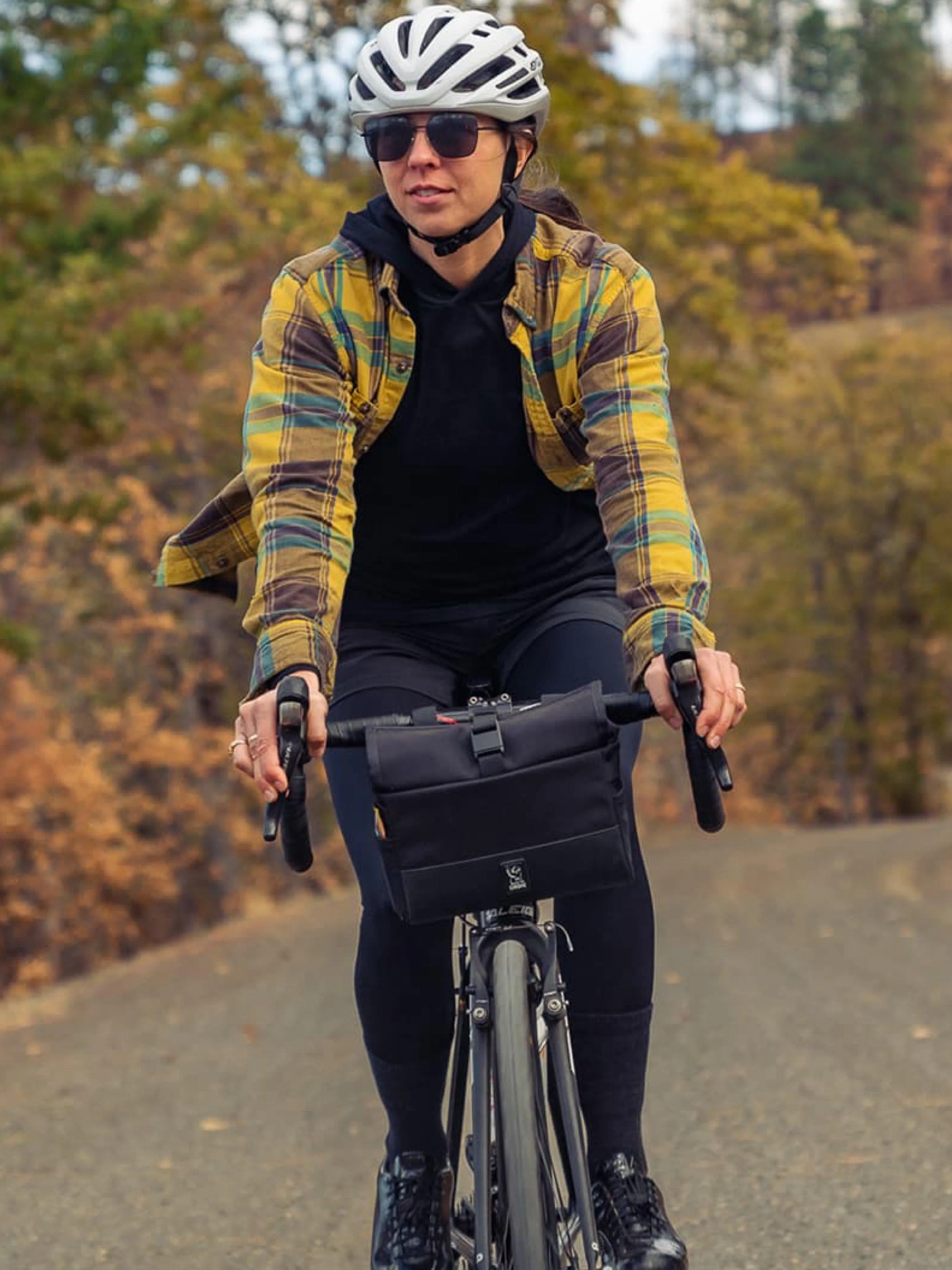 Chrome Industries Doubletrack Handlebar Bag Black