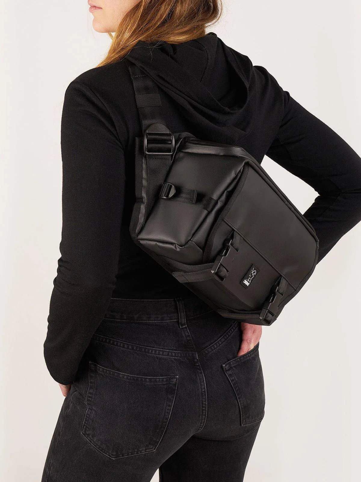 Chrome Industries Niko Camera Sling Bag 2 Black