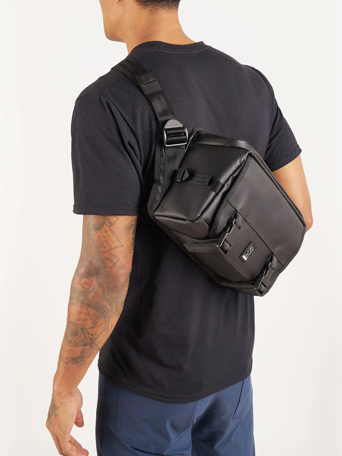 Chrome Industries Niko Camera Sling Bag 2 Black