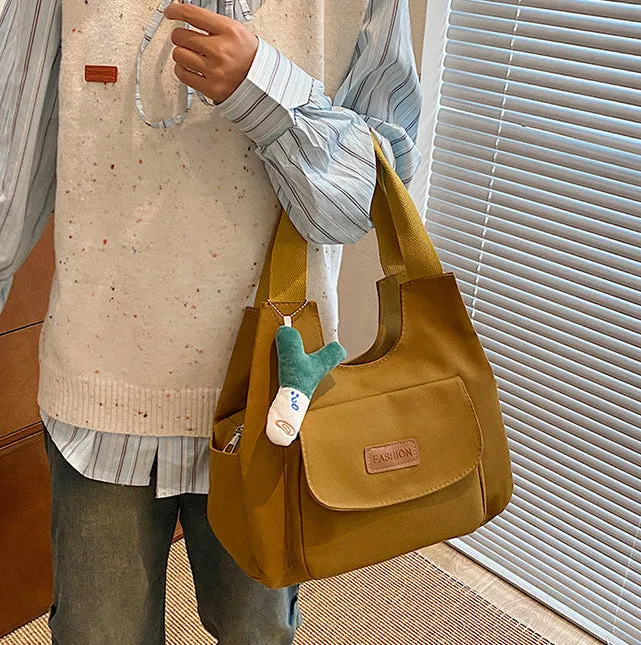 CL1205 - Multi-Pocket Shoulder Bag