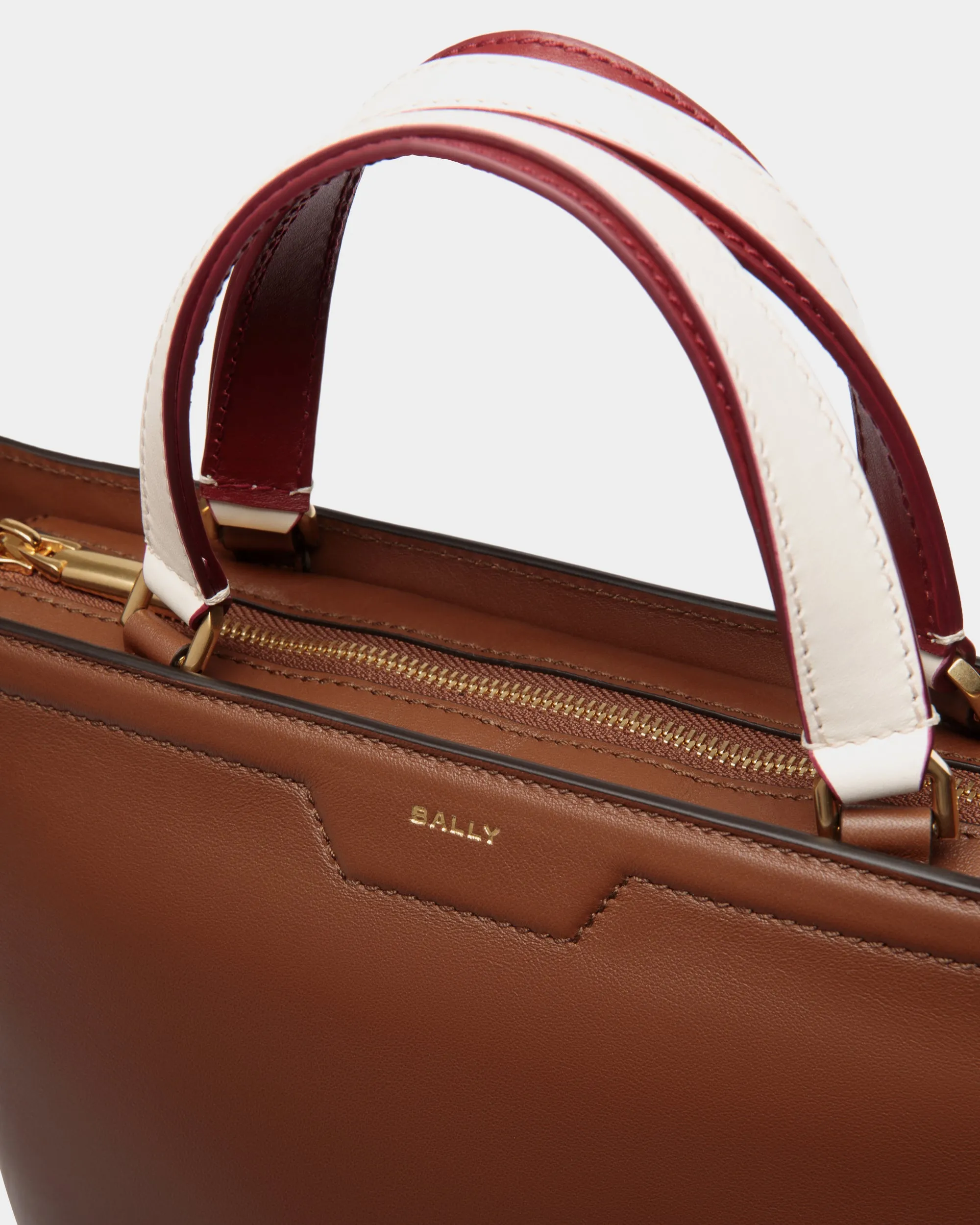 Code Zippedtotes - Tote