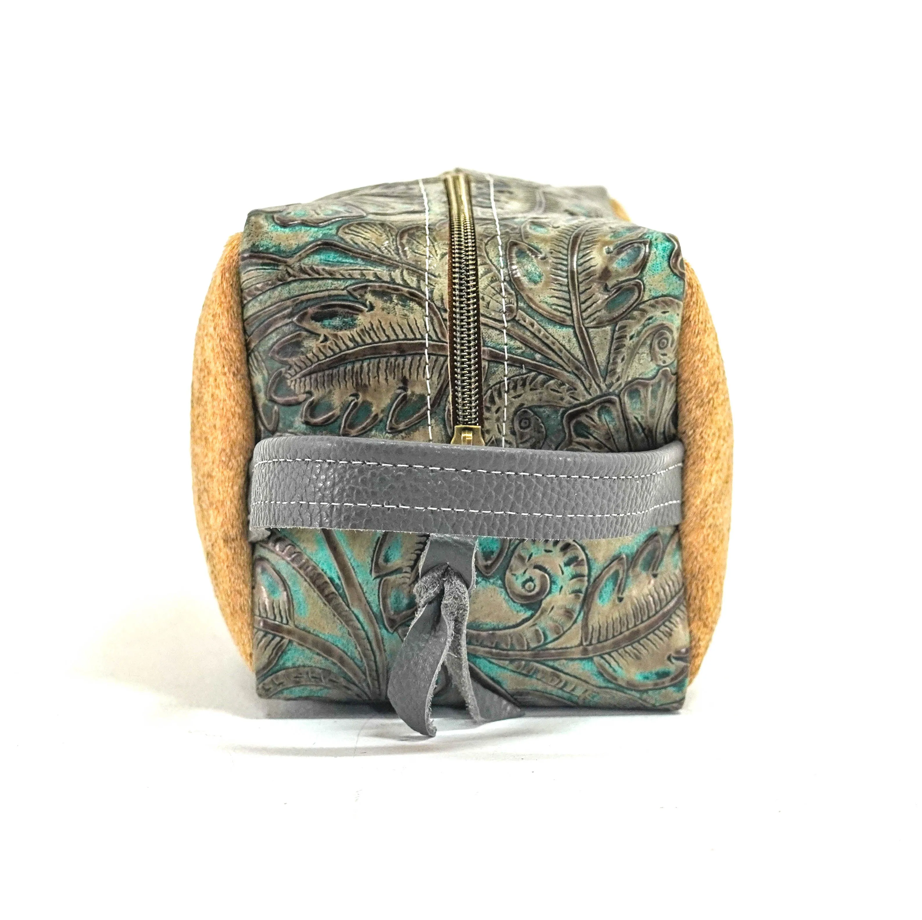 Dutton - Light Brindle w/ Turquoise Autumn