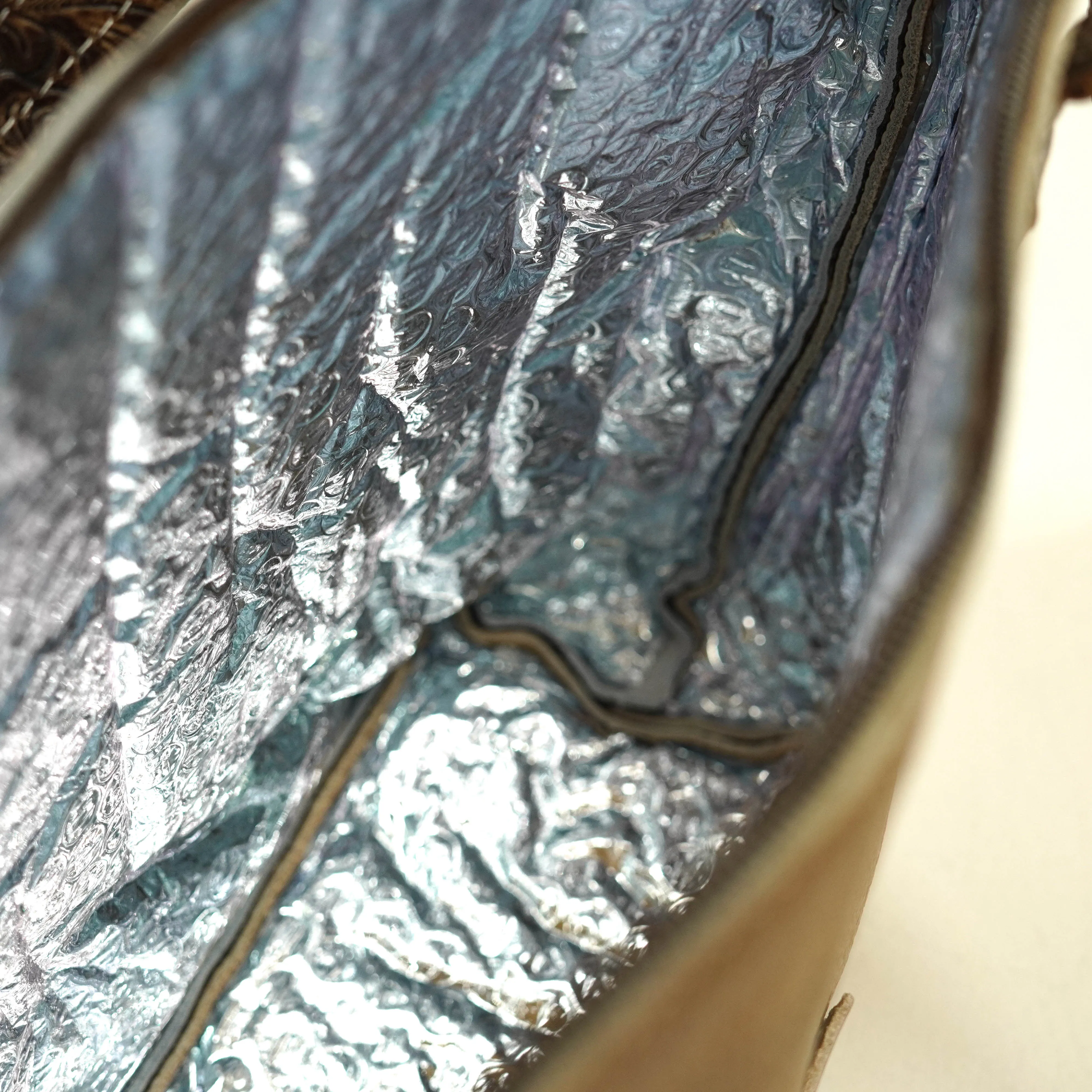 Feed Bag - Centered Brindle w/ No Embossed