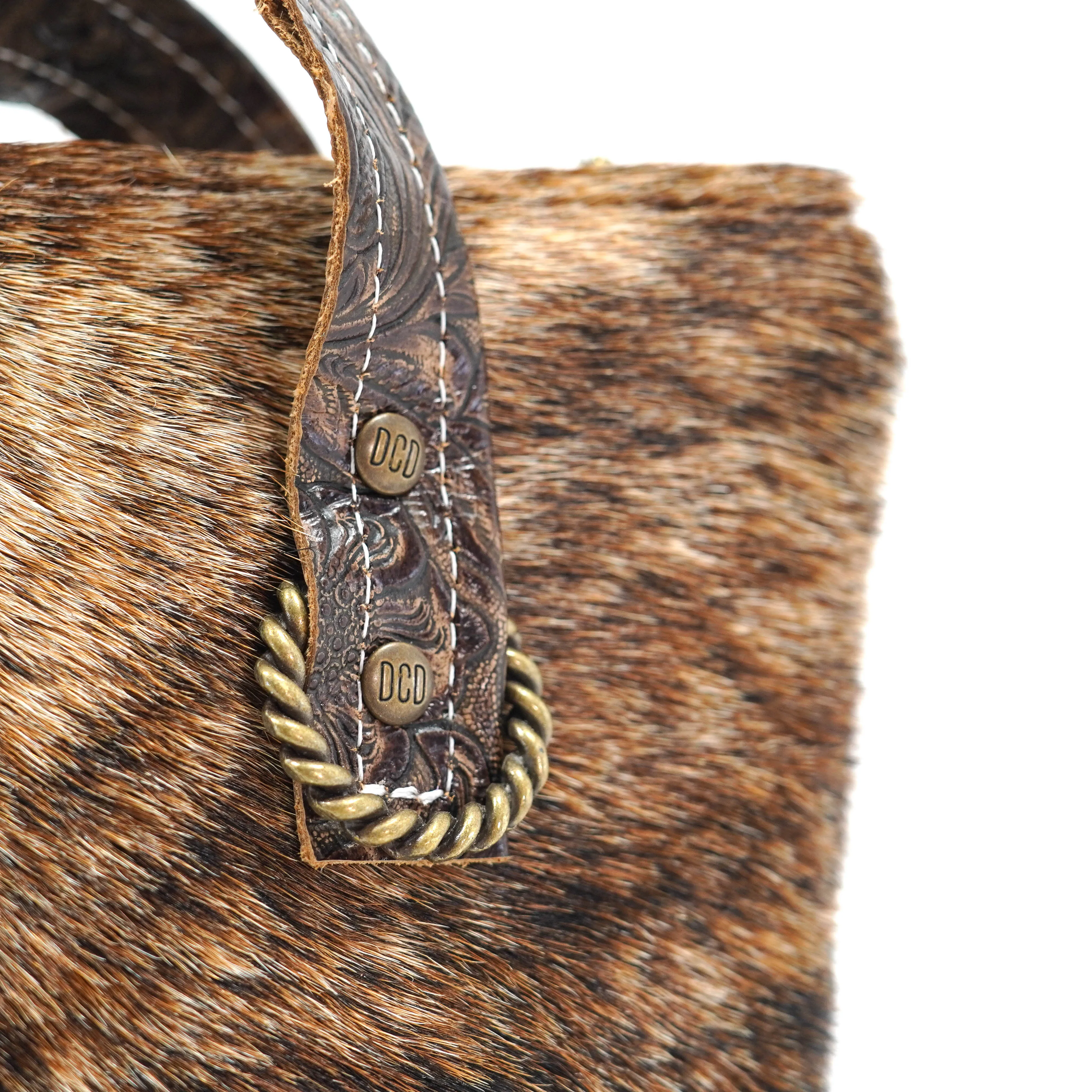 Feed Bag - Centered Brindle w/ No Embossed