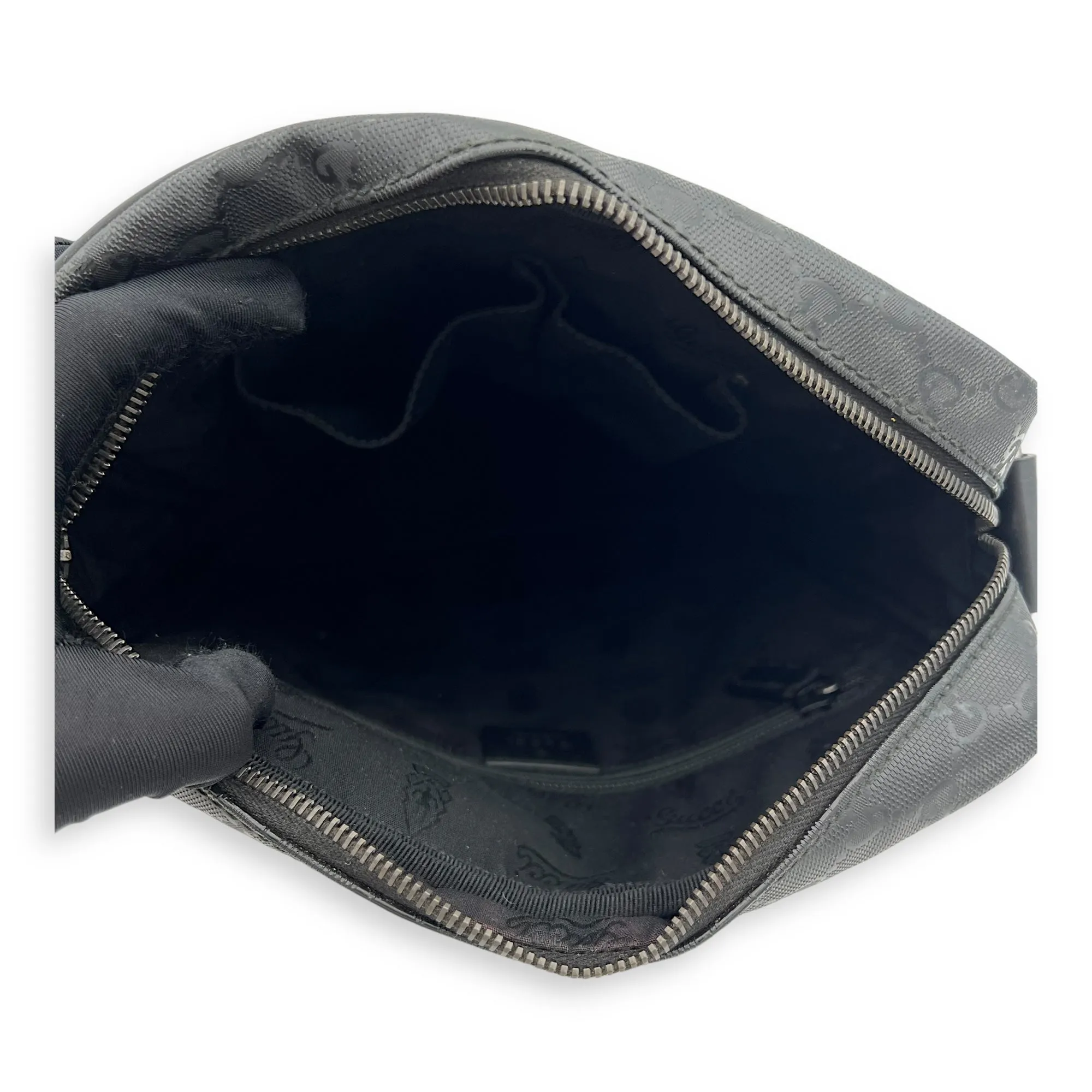 GG Messenger Black in Coated Canvas, Silver hardware