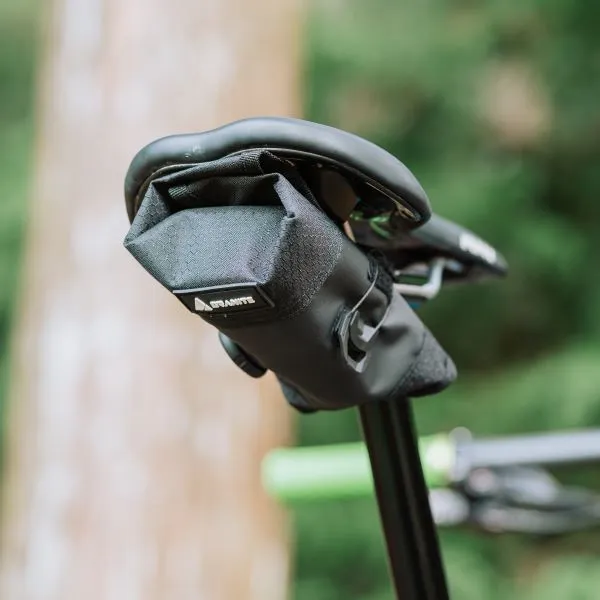 Granite Designs Quiver Roll-Up Saddle Bag