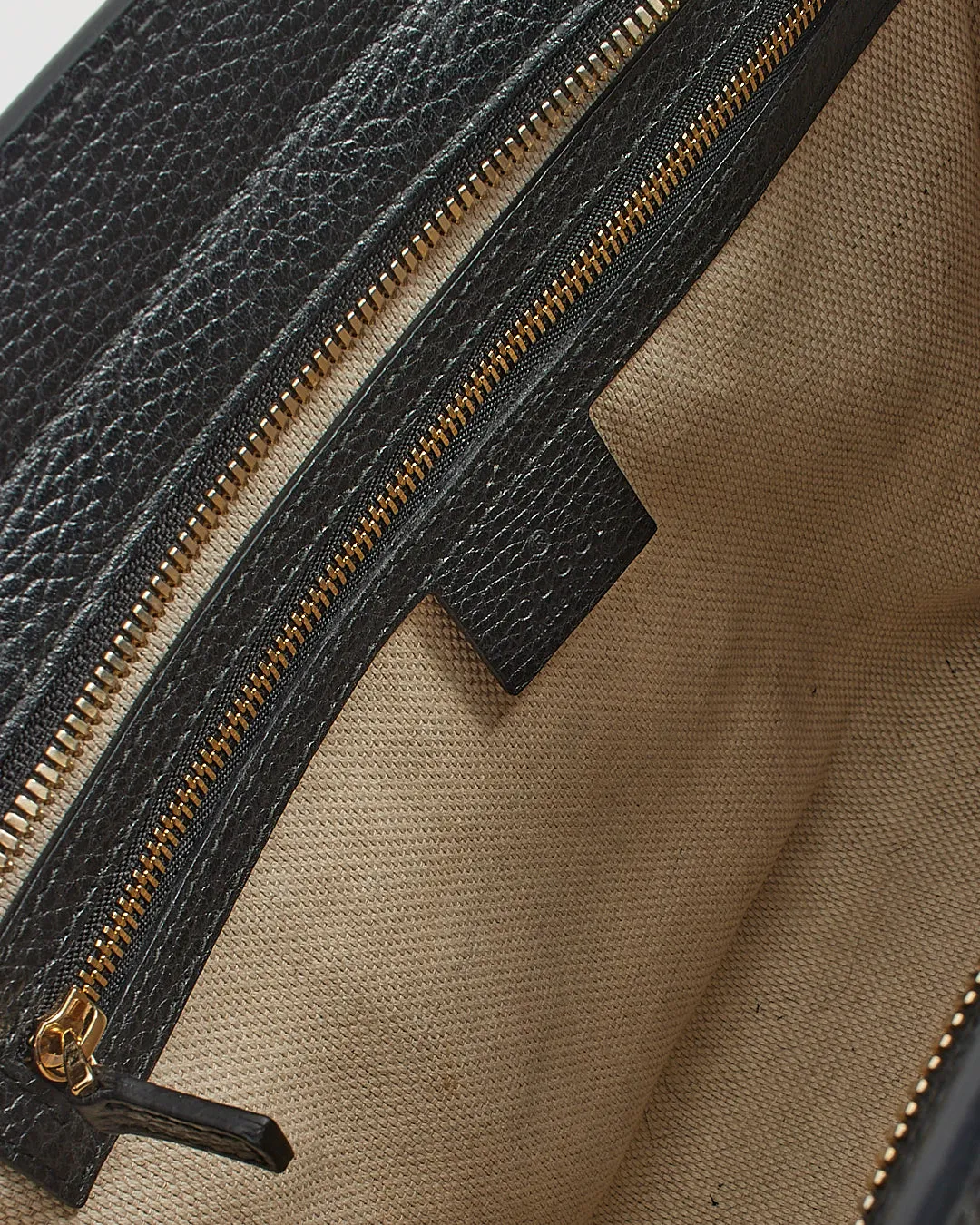 Gucci Black Leather Soho Medium Satchel Top Handle