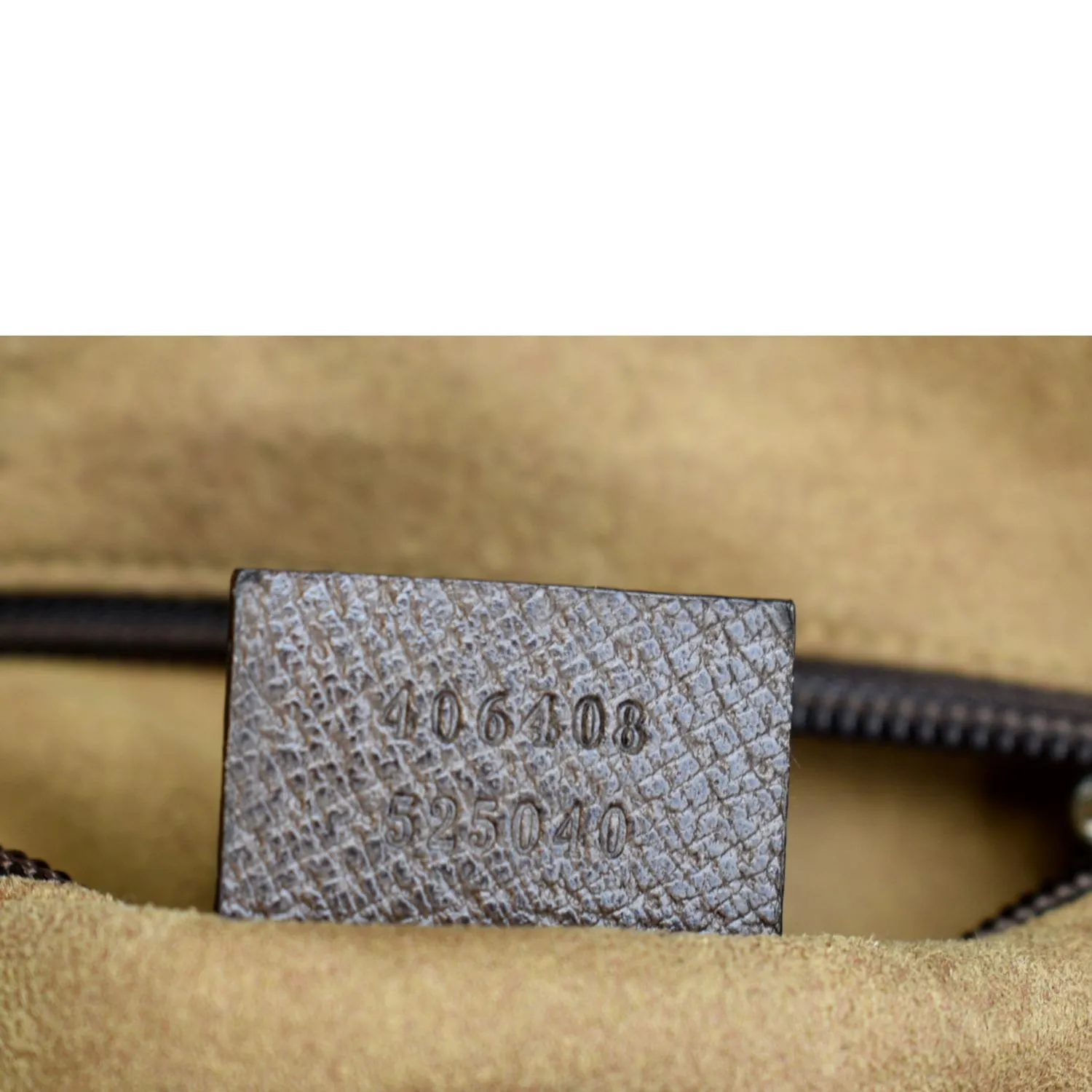 GUCCI Courrier Zip GG Supreme Canvas Messenger Bag Beige 406408