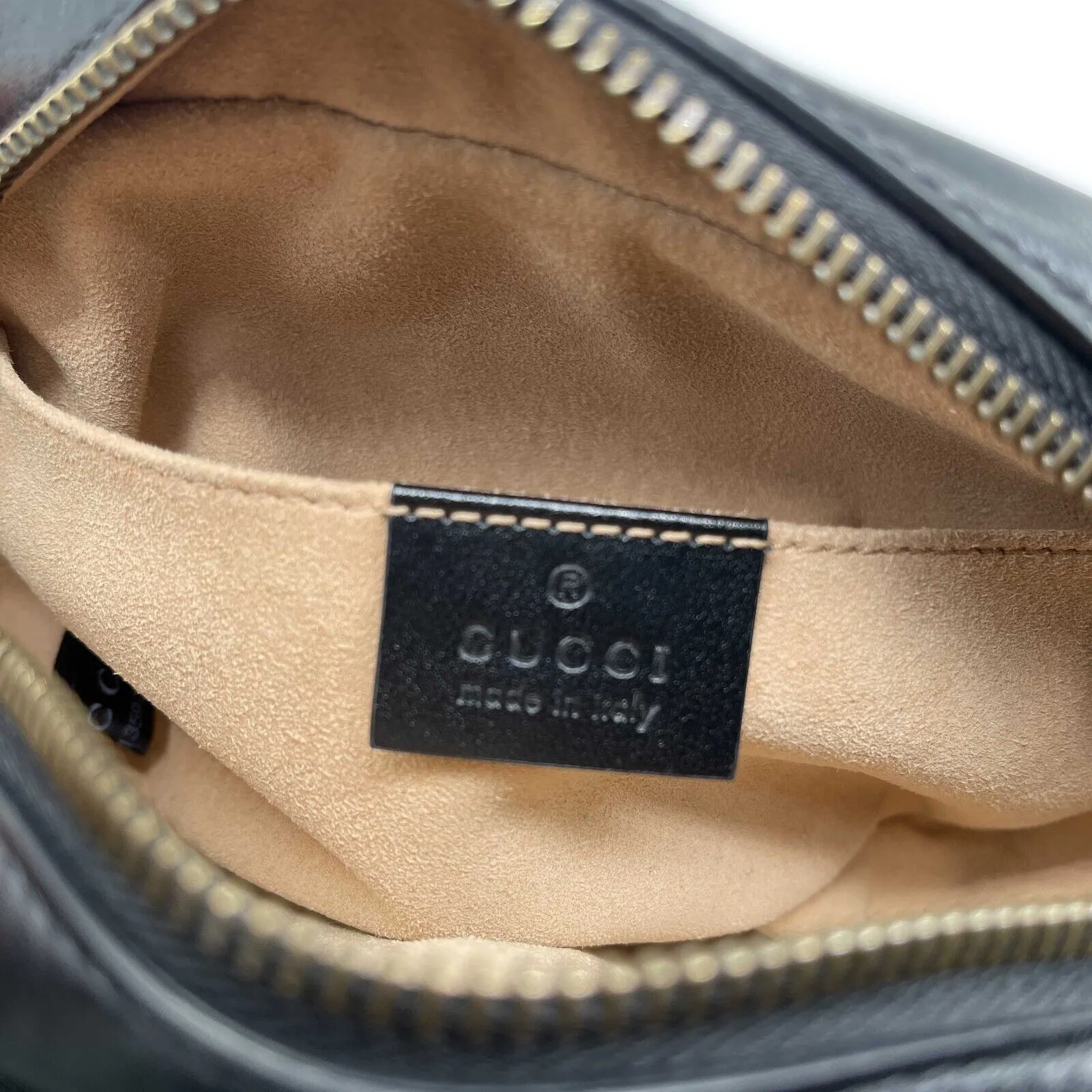 Gucci - GG Black Marmont Matelassé Mini Camera Bag