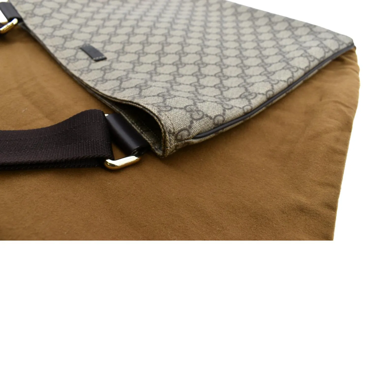 GUCCI GG Supreme Canvas Messenger Shoulder Bag Beige 201446