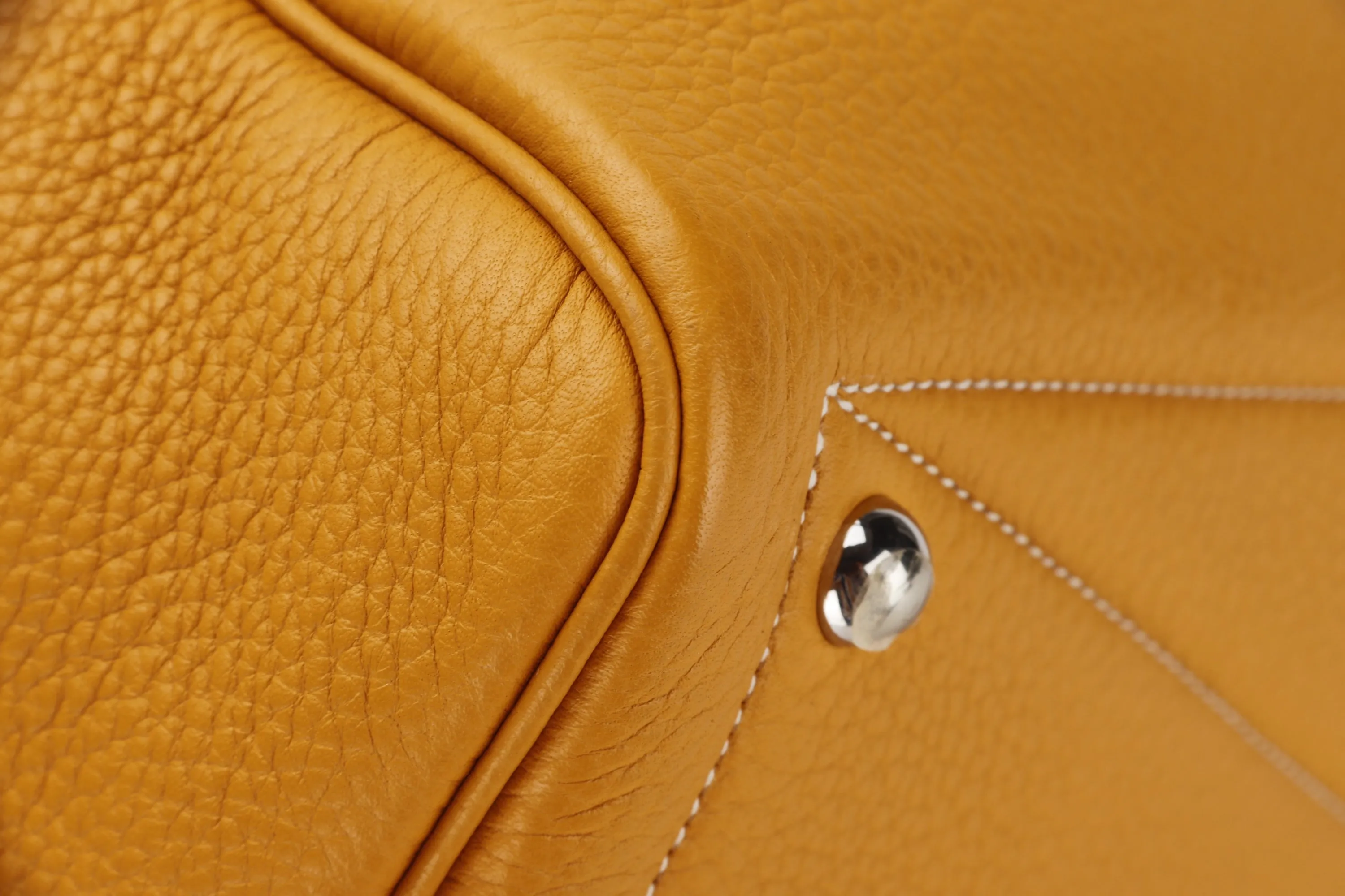 HERMES VICTORIA 34 (STAMP P 2012) MUSTARD CLEMENCE LEATHER SILVER HARDWARE, WITH KEYS, LOCK & DUST COVER