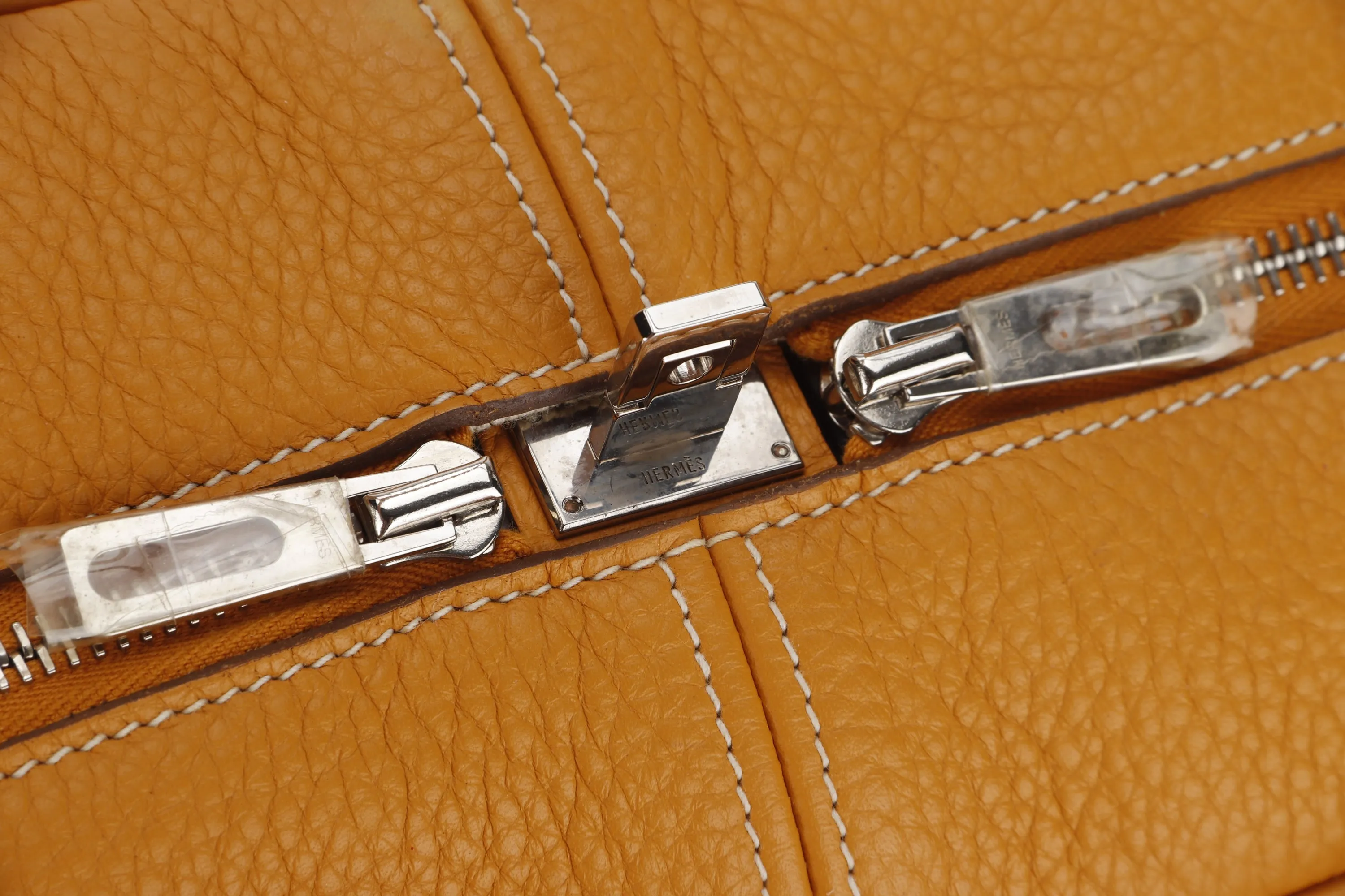 HERMES VICTORIA 34 (STAMP P 2012) MUSTARD CLEMENCE LEATHER SILVER HARDWARE, WITH KEYS, LOCK & DUST COVER