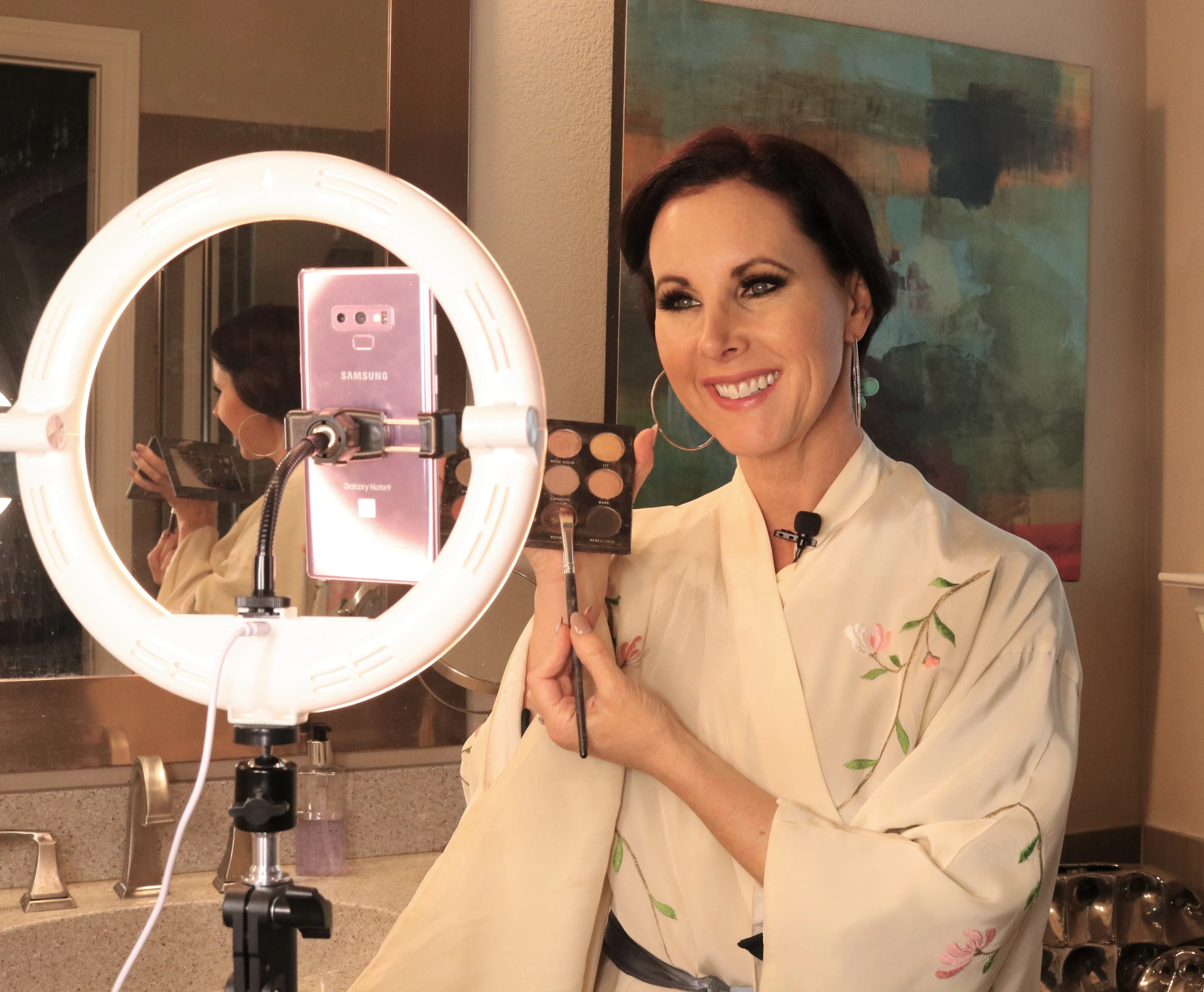 Icon on the Go - Lighting Kits for Sound Baths and Social Media