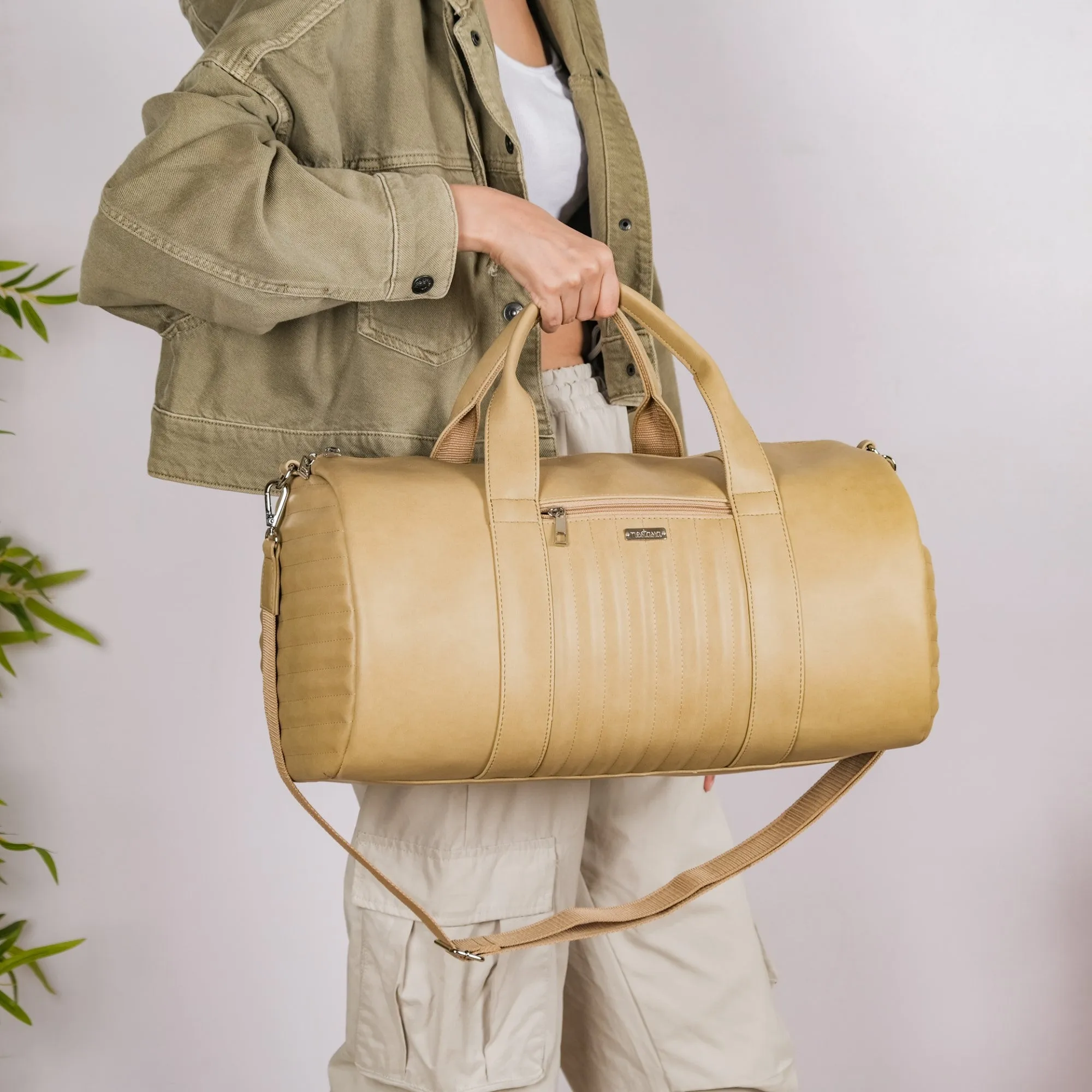 Jet-Setter Duffle Bag Beige Large 17x9 Inch