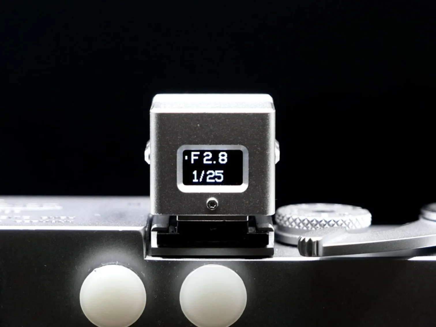 Keks KMQ - the compact light-meter for film cameras