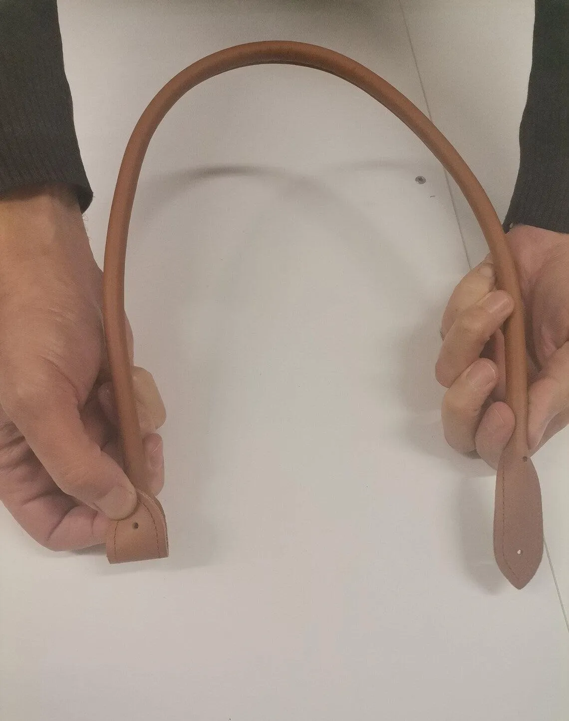 Leather shoulder handles for bags, Pair or rounded stitched genuine leather handles for bags length 75cm(30 inches)