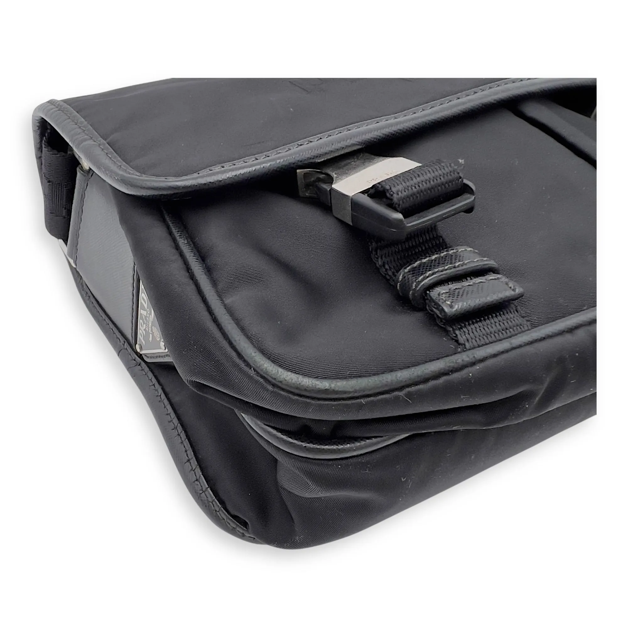 Logo Messenger Black in Nylon, Silver hardware