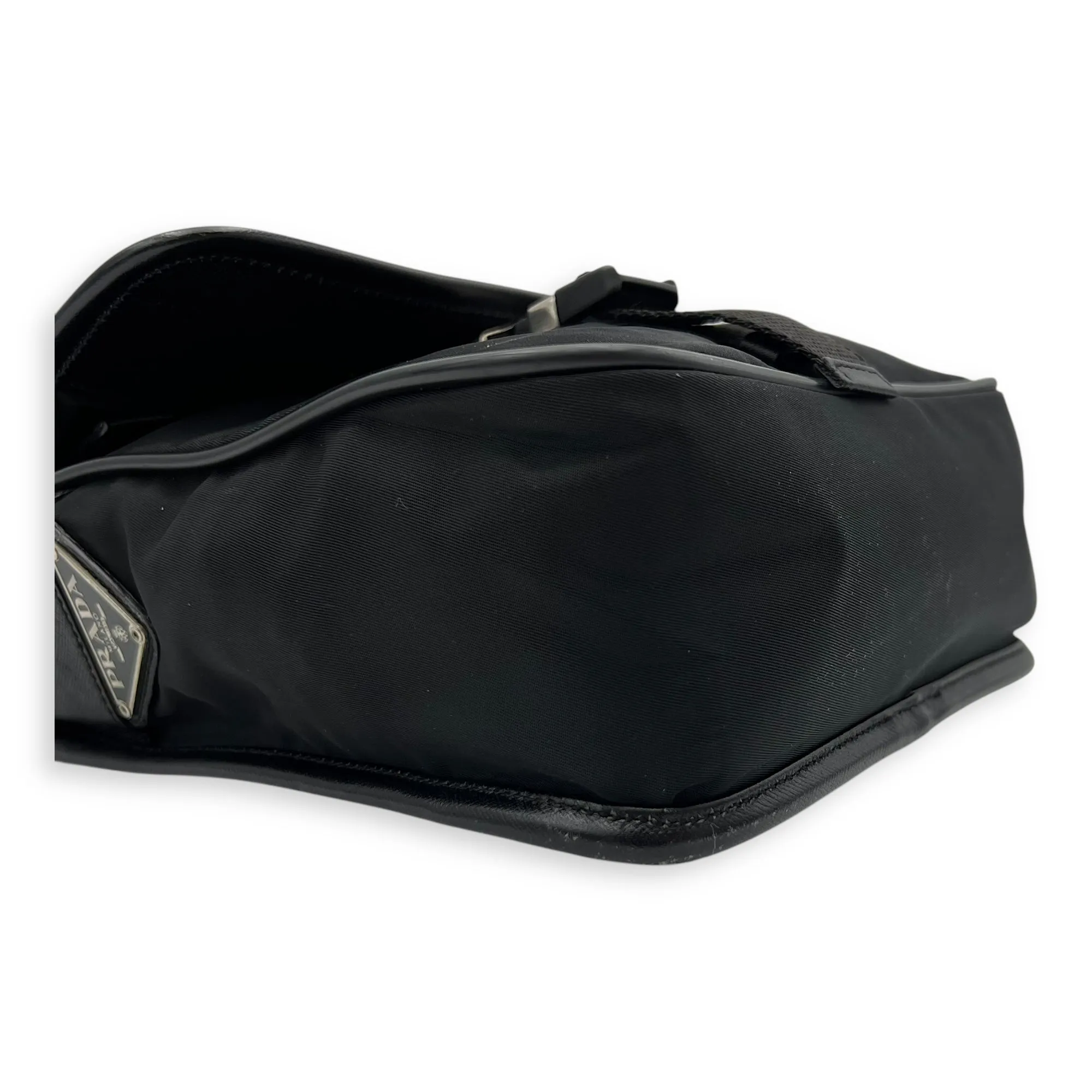 Logo Messenger Black in Nylon, Silver hardware