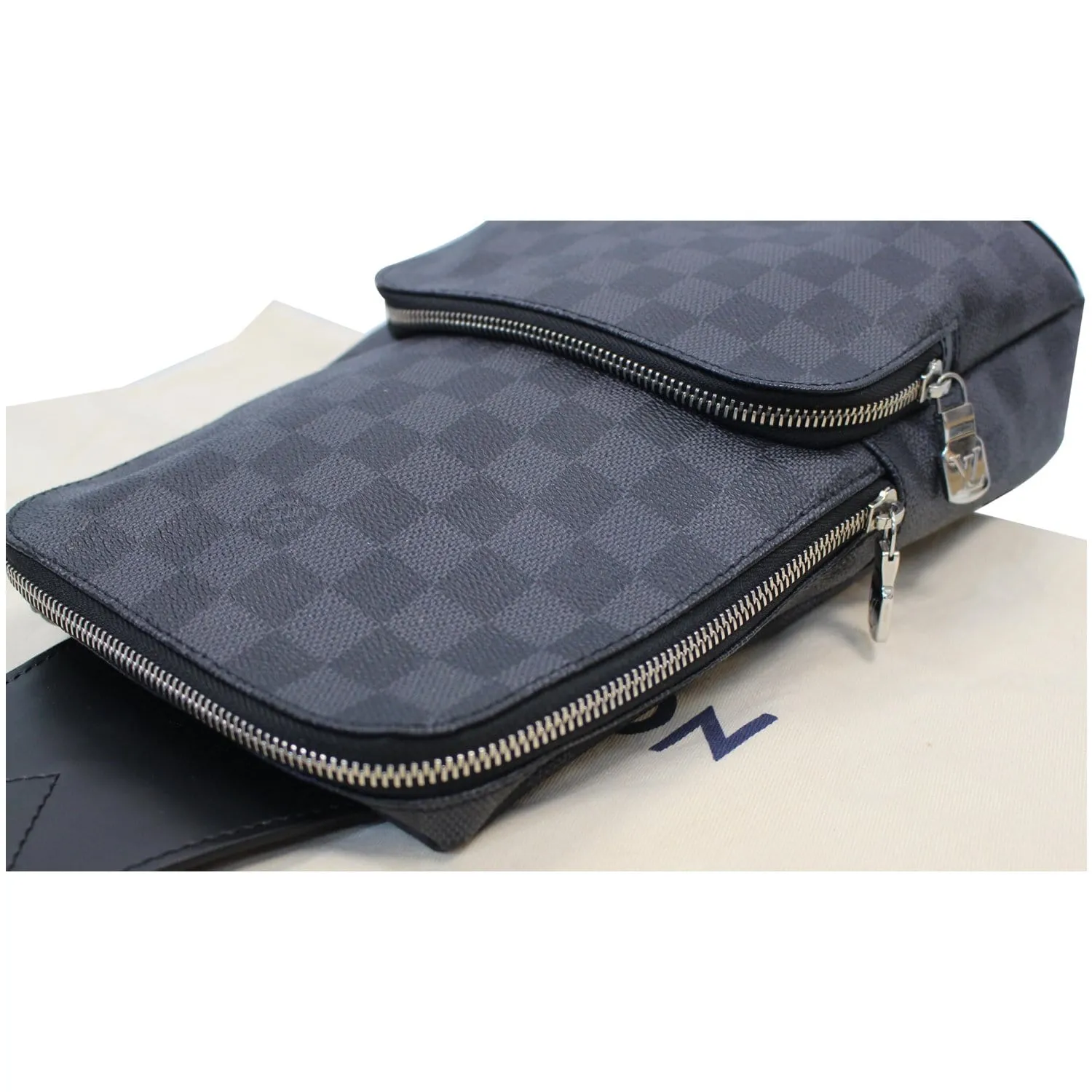 LOUIS VUITTON Avenue Sling Damier Graphite Crossbody Bag Black