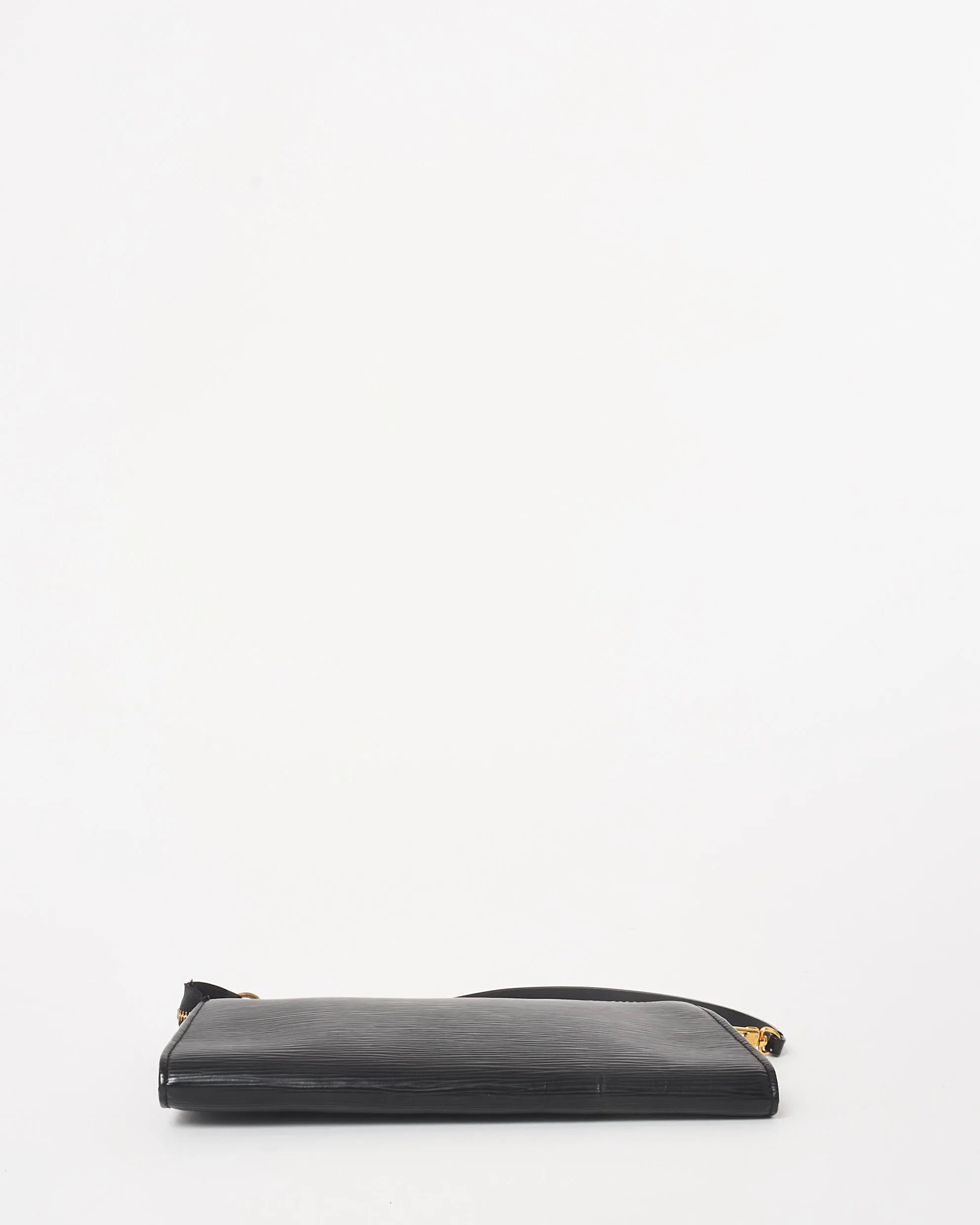 Louis Vuitton Black Epi Leather Pochette Accessoires Shoulder Bag