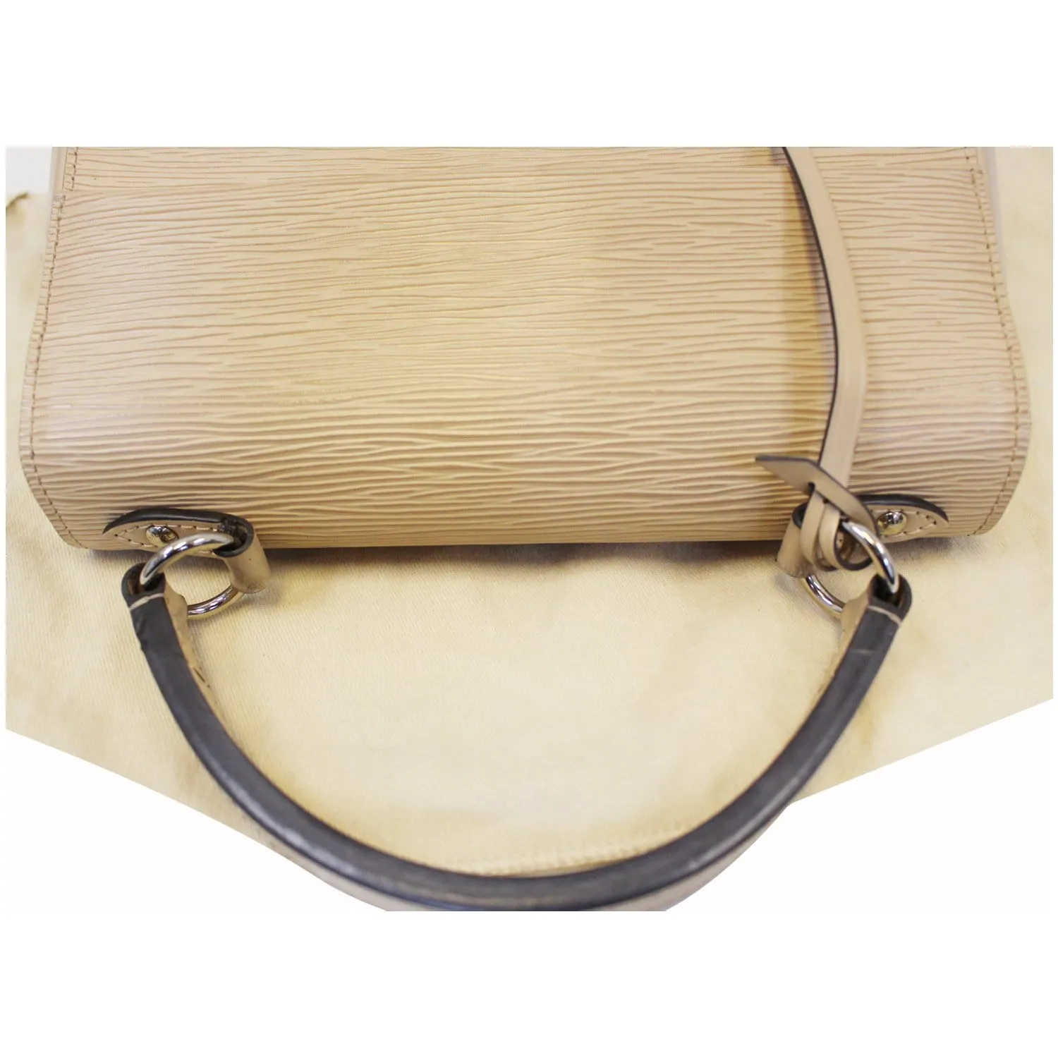 LOUIS VUITTON Cluny MM Epi Leather Shoulder Bag Dune