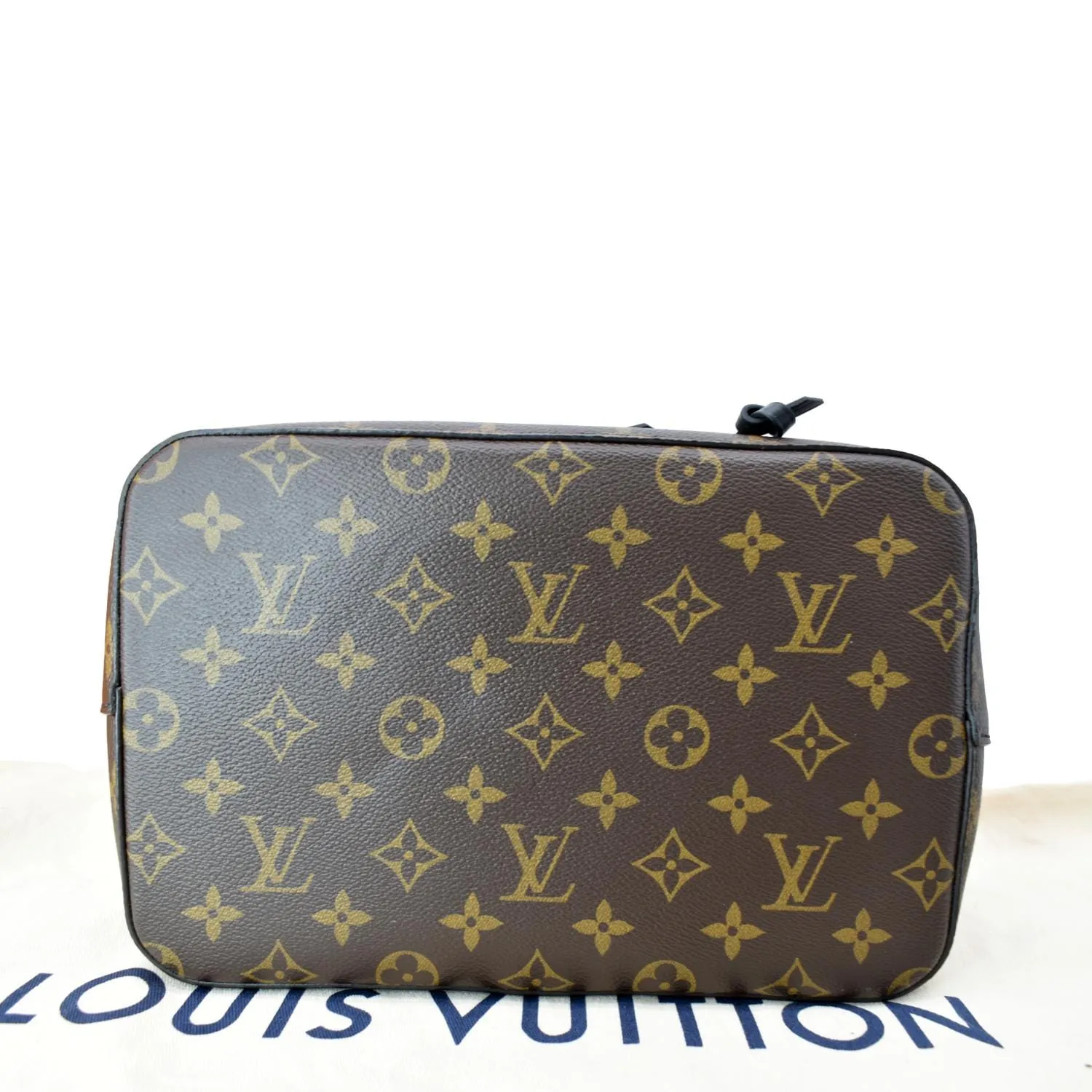 LOUIS VUITTON NeoNoe MM Monogram Canvas Shoulder Bag Brown