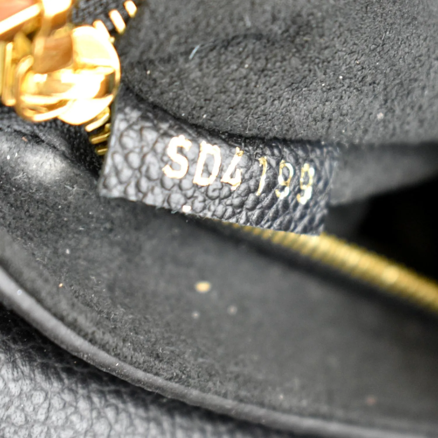 LOUIS VUITTON Vavin MM Monogram Empreinte Leather Shoulder Bag Black