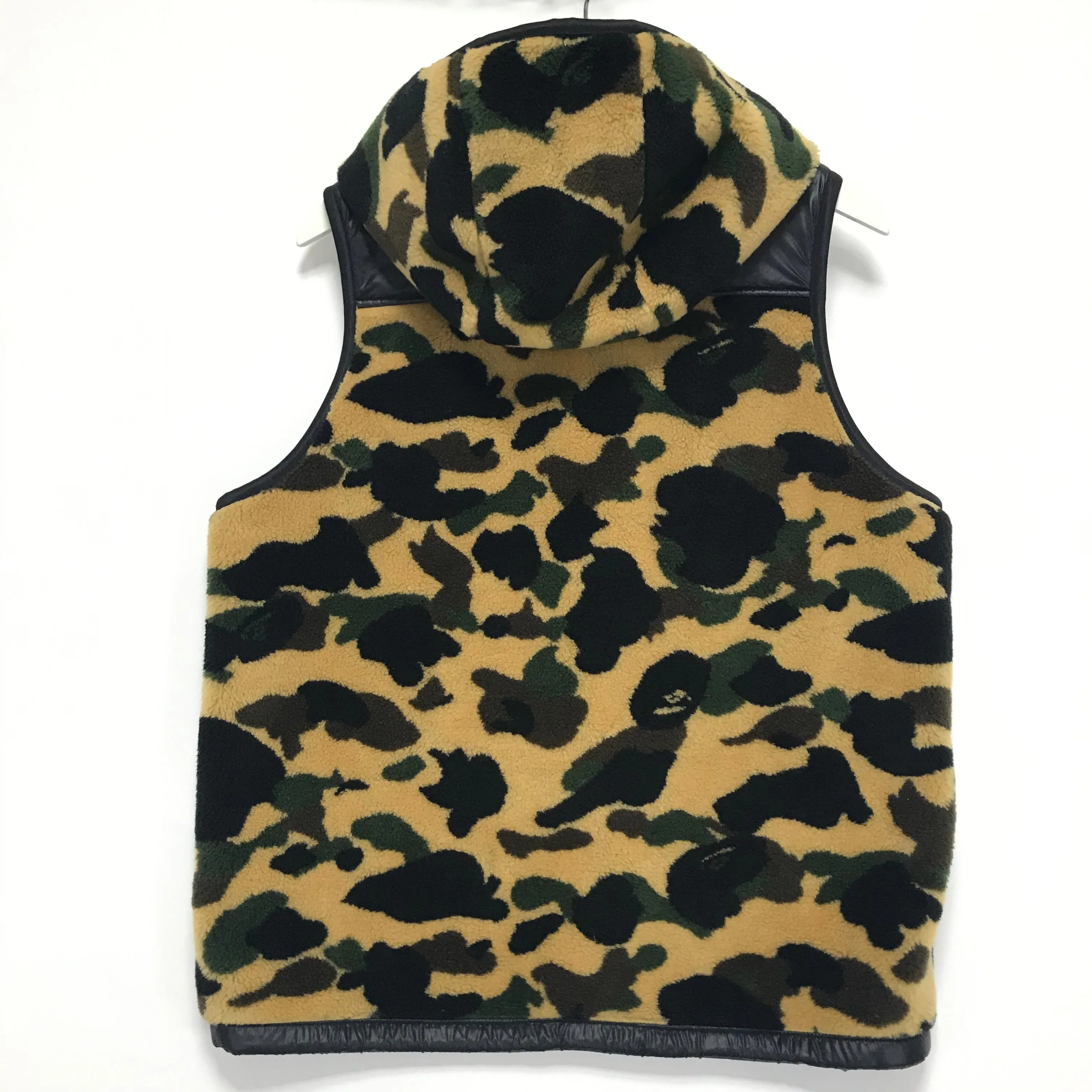 [M] A Bathing Ape Bape 1st Camo Boa Fleece Hooded Vest Yellow