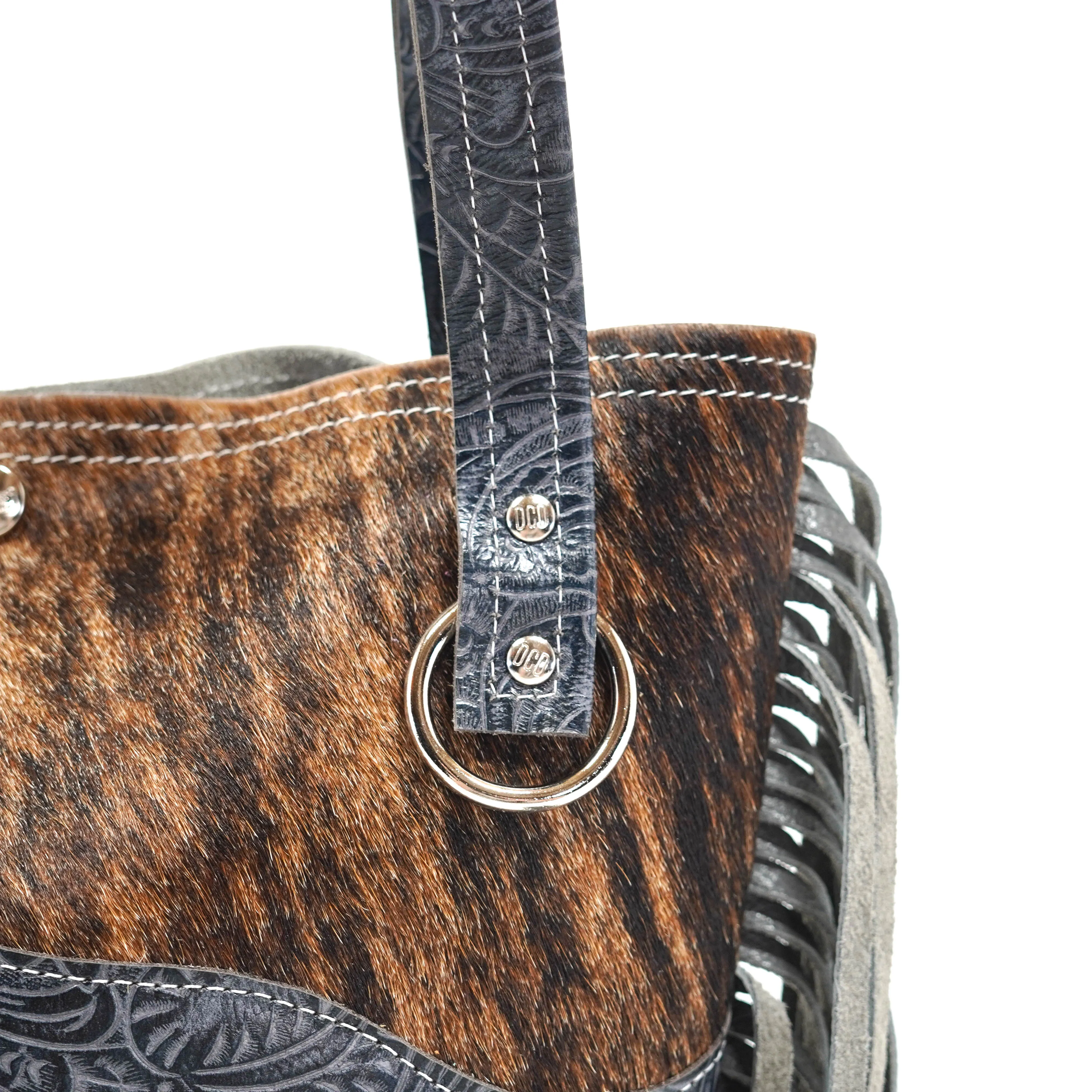 Mini Trisha - Two-Tone Brindle w/ Blue Jean Tool