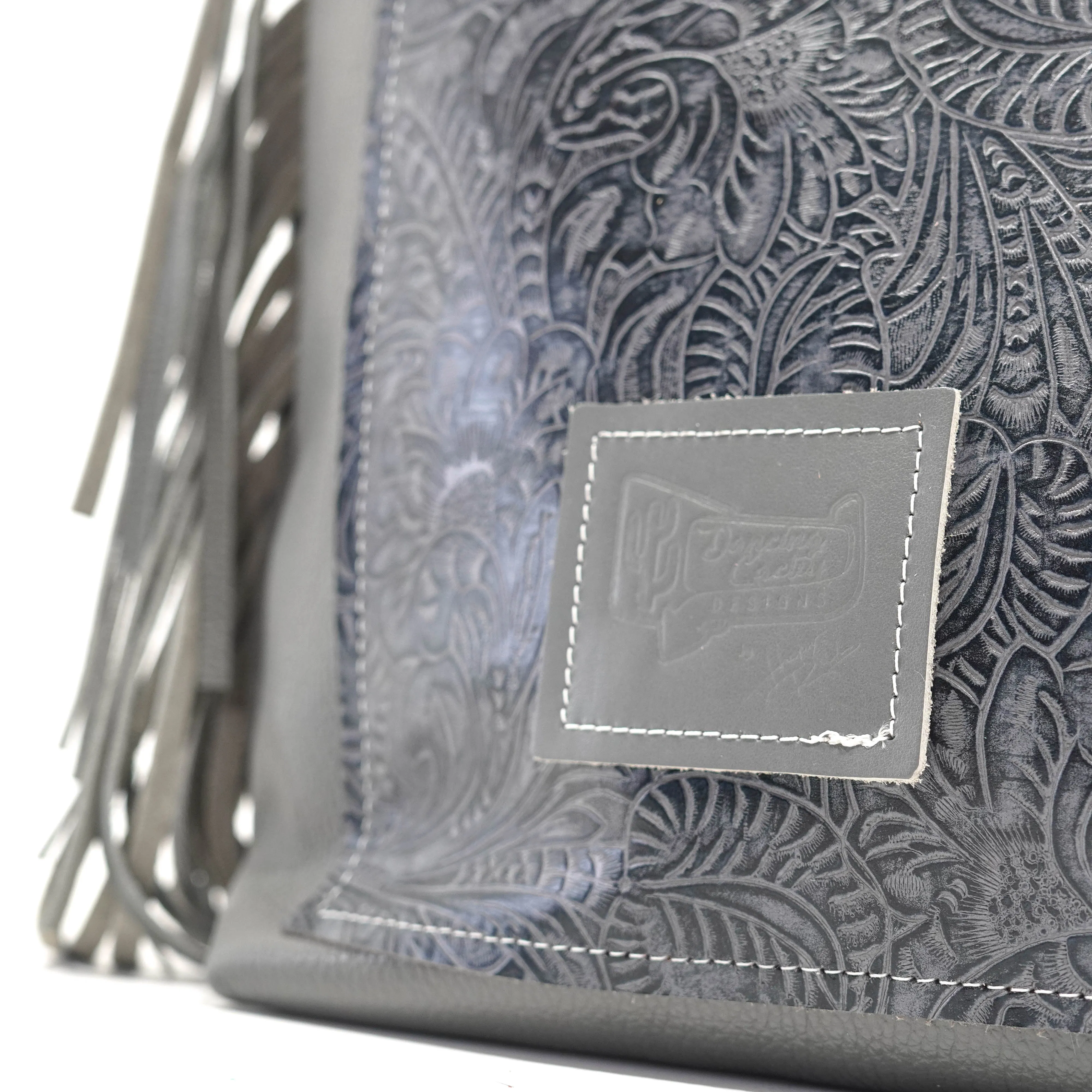 Mini Trisha - Two-Tone Brindle w/ Blue Jean Tool