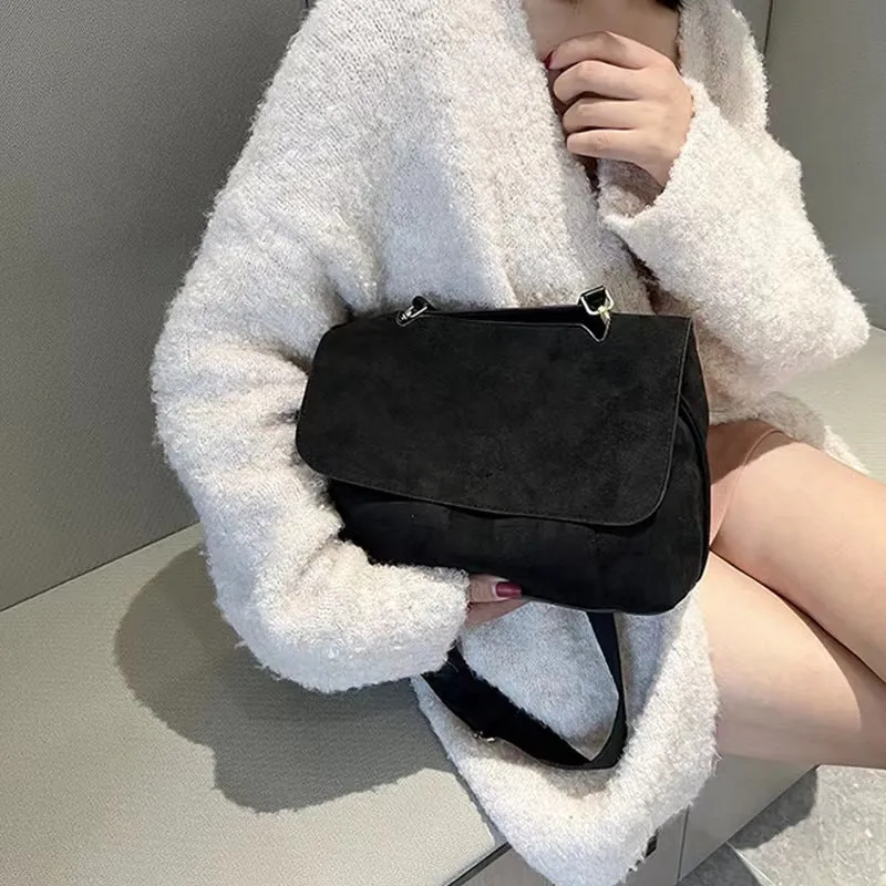MOMENTLOVER  2025Women's bags wholesale fleece versatile autumn and winter bags women's large-capacity messenger bags shoulder bags large bags popular new trendy