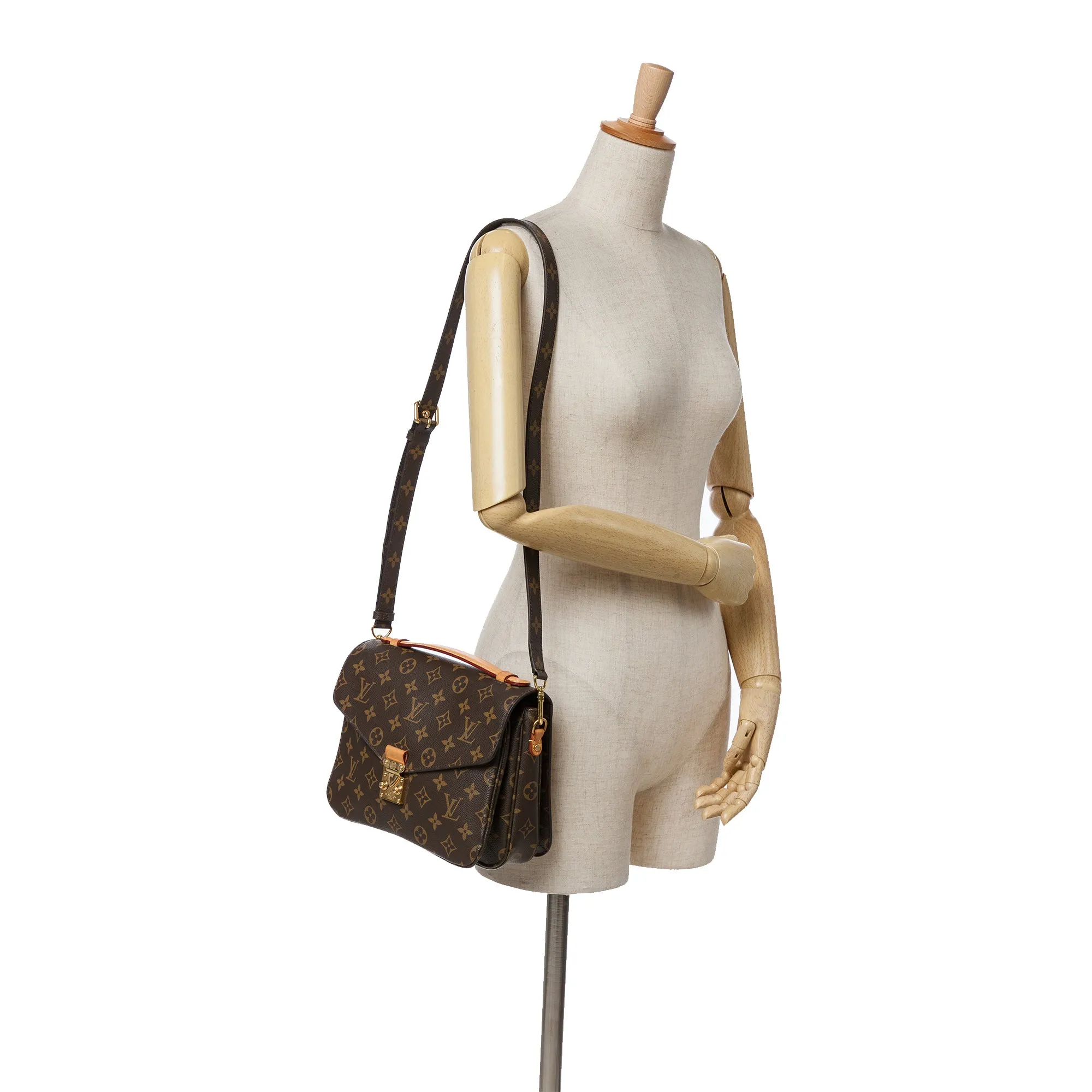 Monogram Pochette Metis