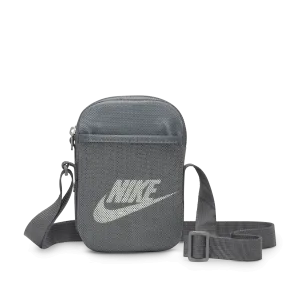 Nike Heritage Cross-Body Bag (Small, 1L)